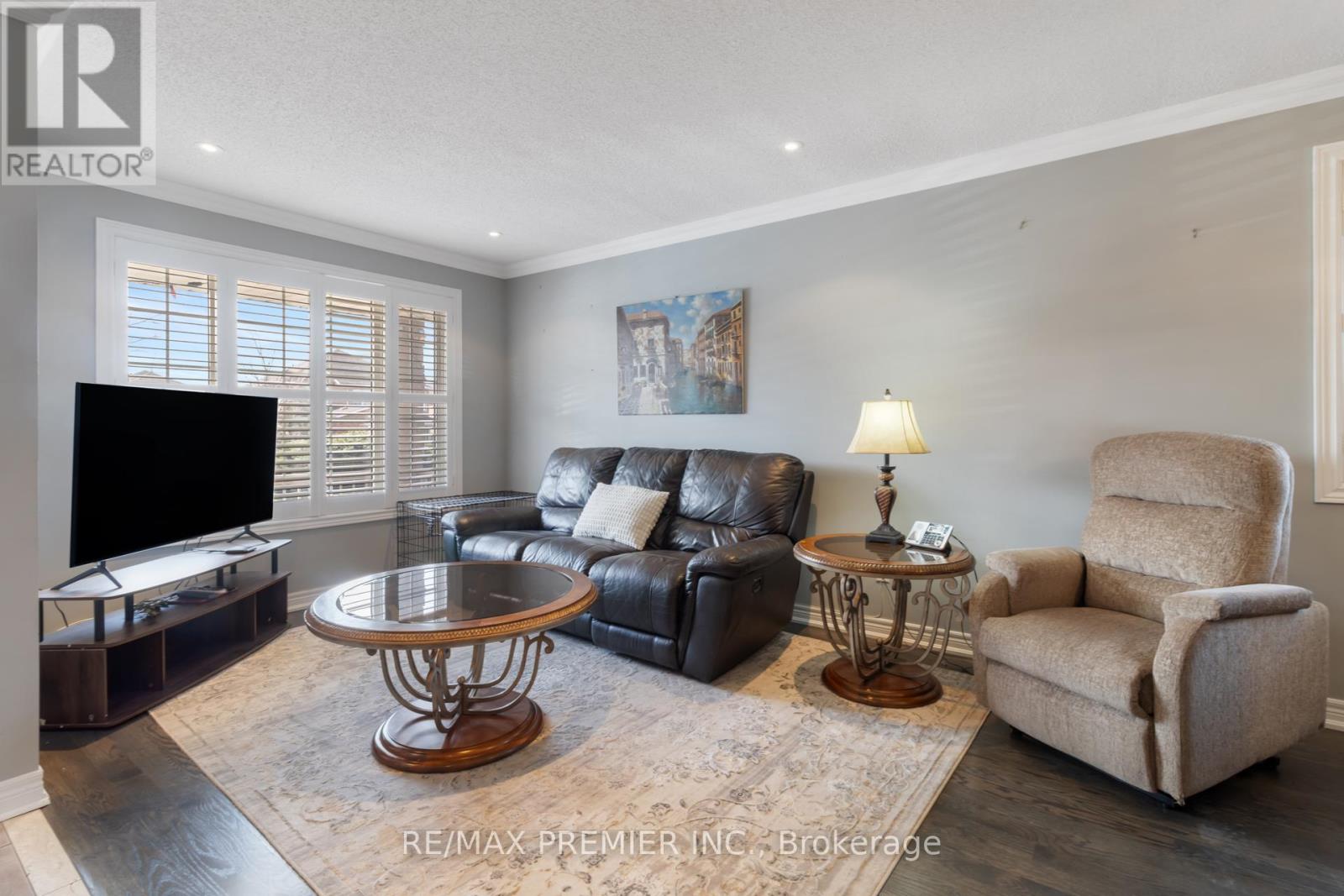 78 Rosanna Crescent, Vaughan, Ontario L6A 3E3 - Photo 6 - N12924412