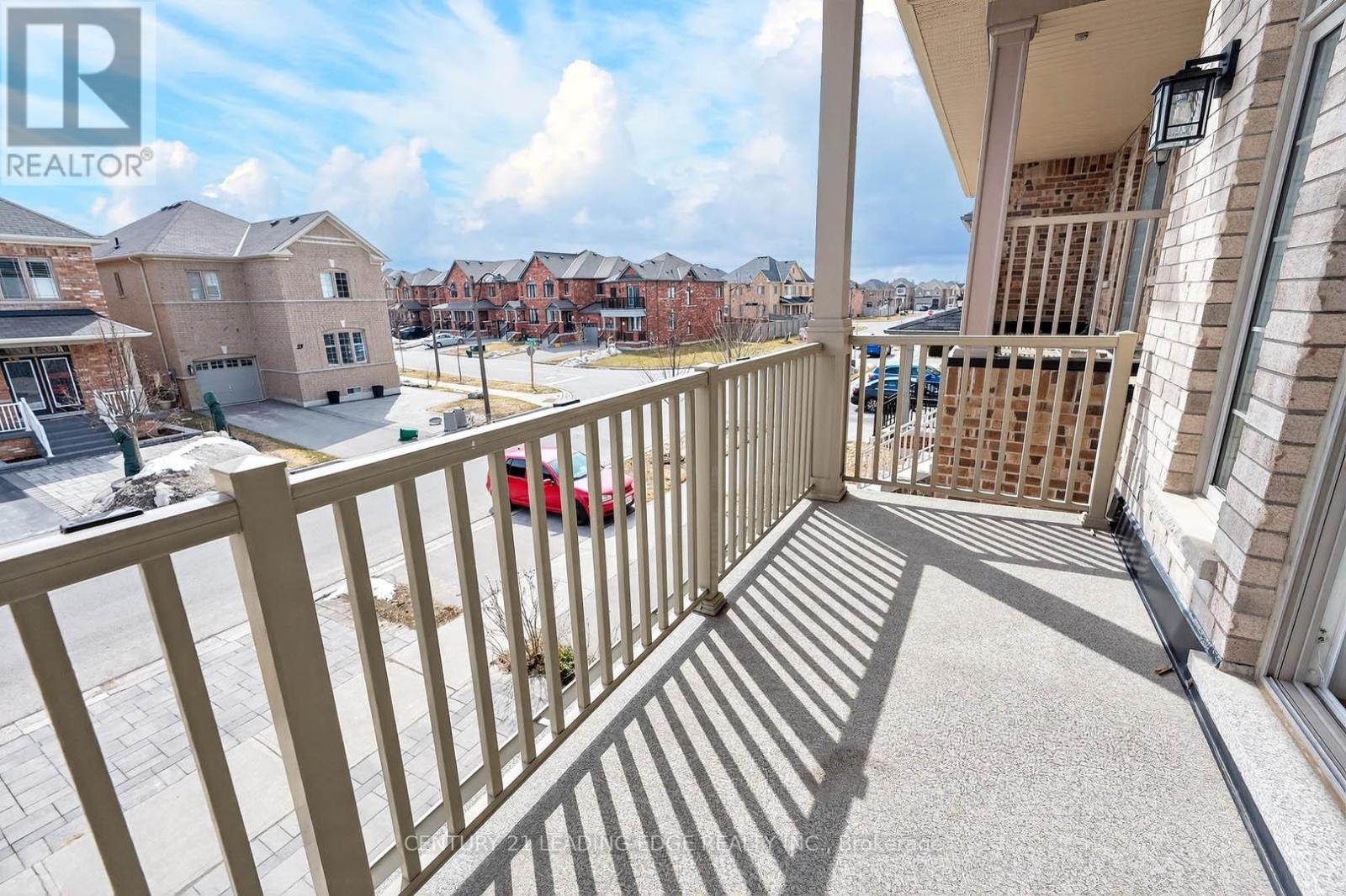 34 Buttonleaf Crescent, Whitchurch-Stouffville, Ontario  L4A 4P5 - Photo 21 - N12924422