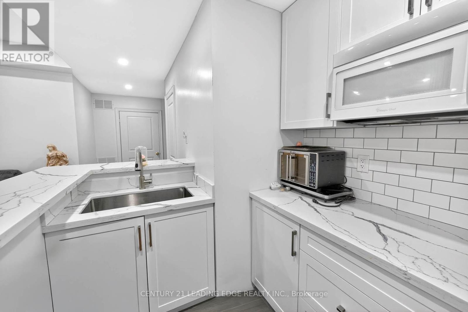 34 Buttonleaf Crescent, Whitchurch-Stouffville, Ontario  L4A 4P5 - Photo 39 - N12924422