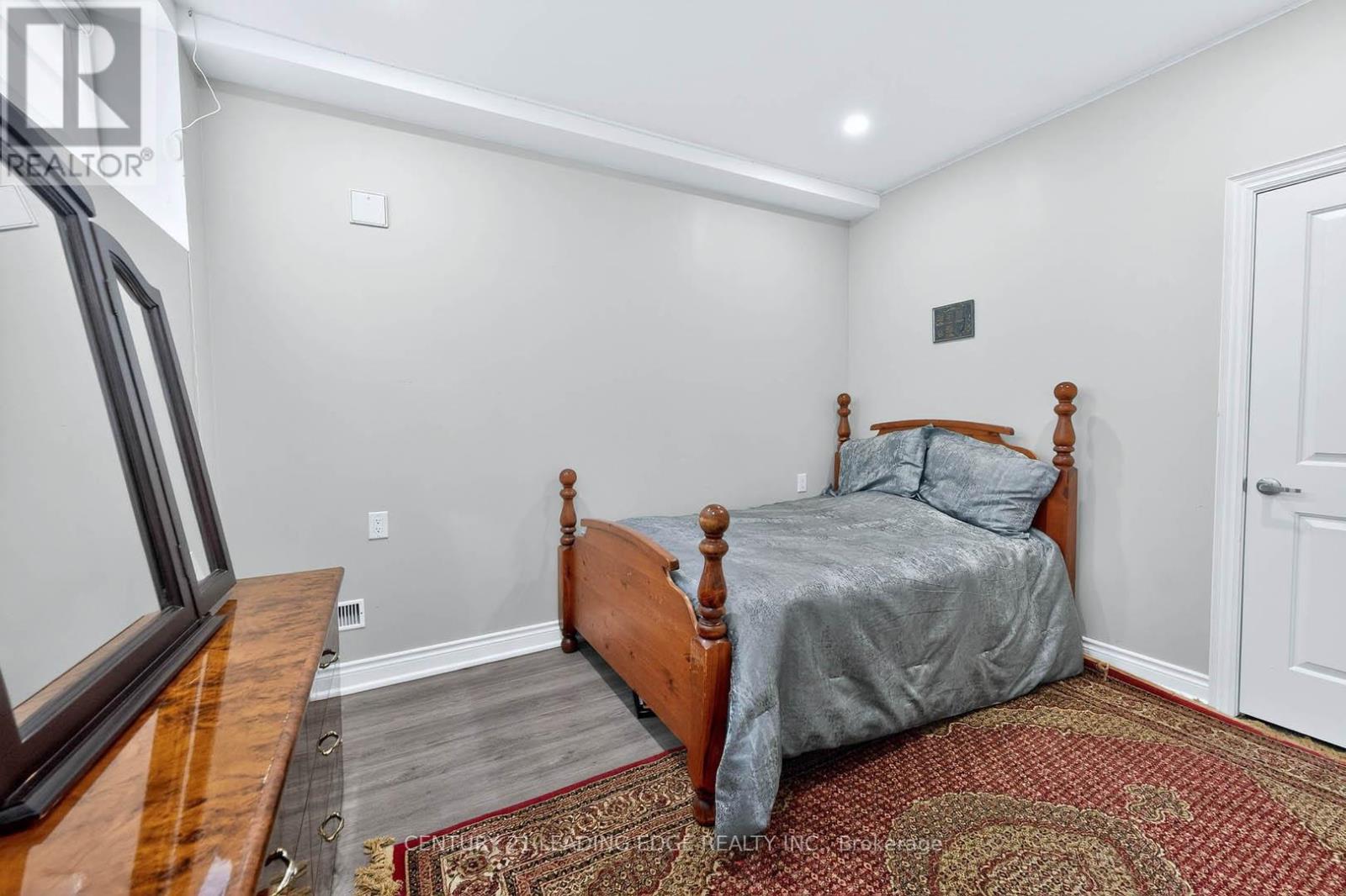 34 Buttonleaf Crescent, Whitchurch-Stouffville, Ontario  L4A 4P5 - Photo 40 - N12924422