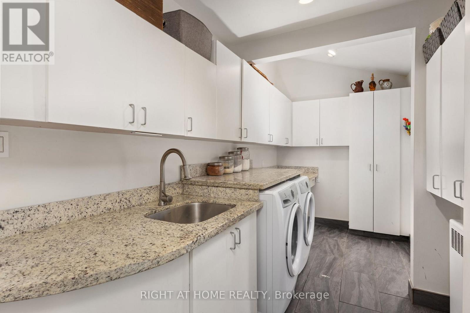 7329 County Rd 14, Adjala-Tosorontio (Colgan), Ontario  L0G 1W0 - Photo 21 - N12924460