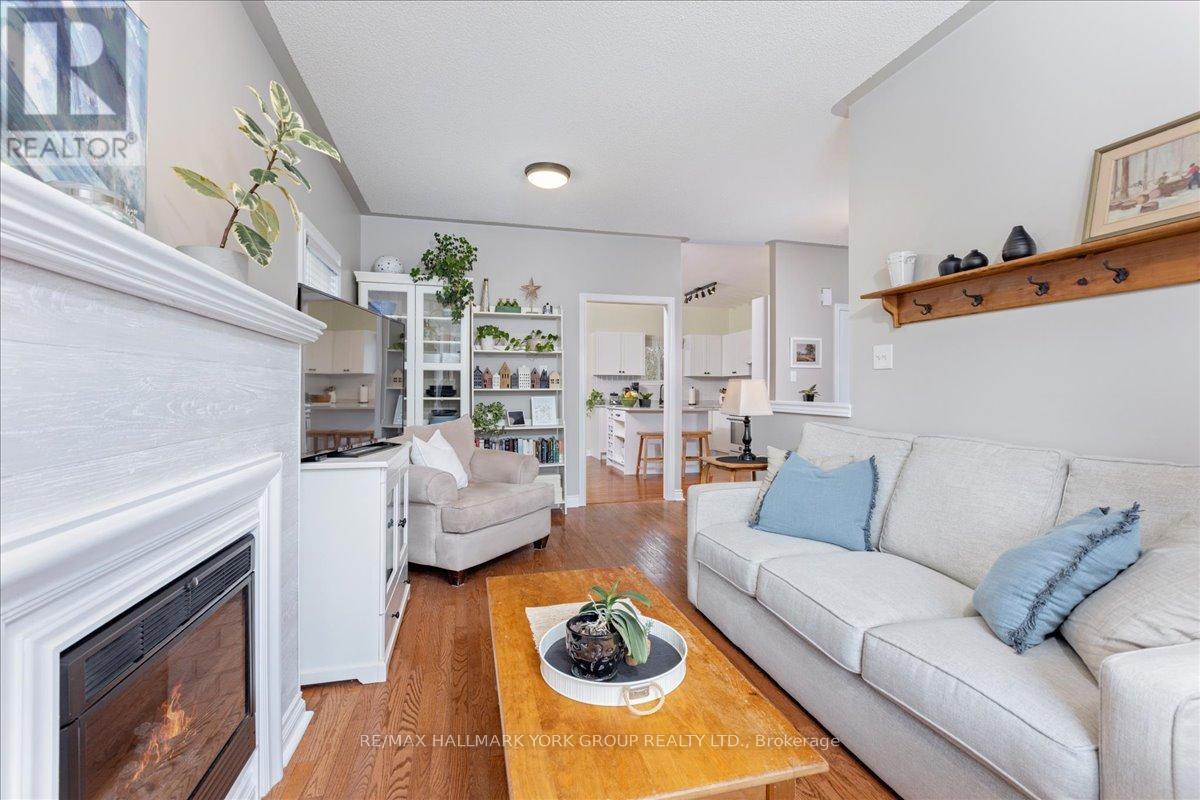 22 Margaret Place, Georgina, Ontario  L4P 3X2 - Photo 12 - N12924592