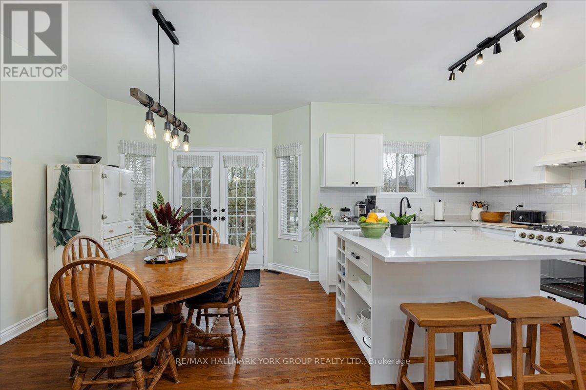 22 Margaret Place, Georgina, Ontario  L4P 3X2 - Photo 14 - N12924592