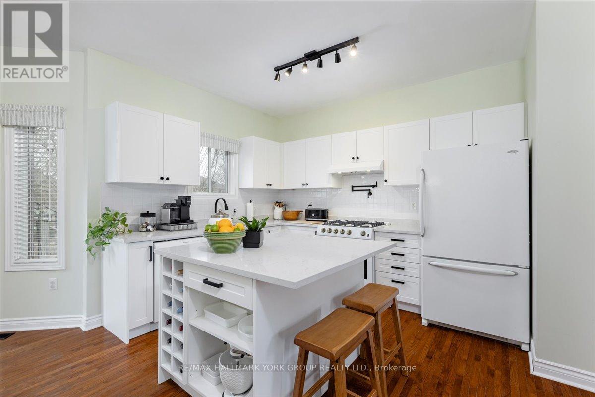 22 Margaret Place, Georgina, Ontario  L4P 3X2 - Photo 15 - N12924592