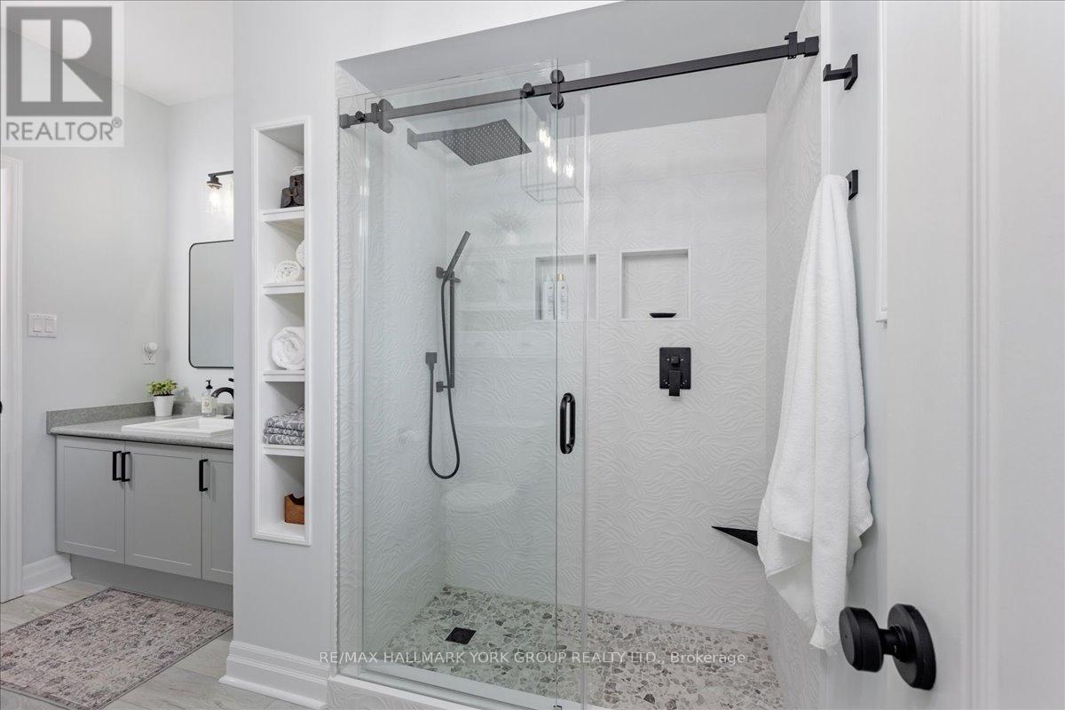 22 Margaret Place, Georgina, Ontario  L4P 3X2 - Photo 22 - N12924592