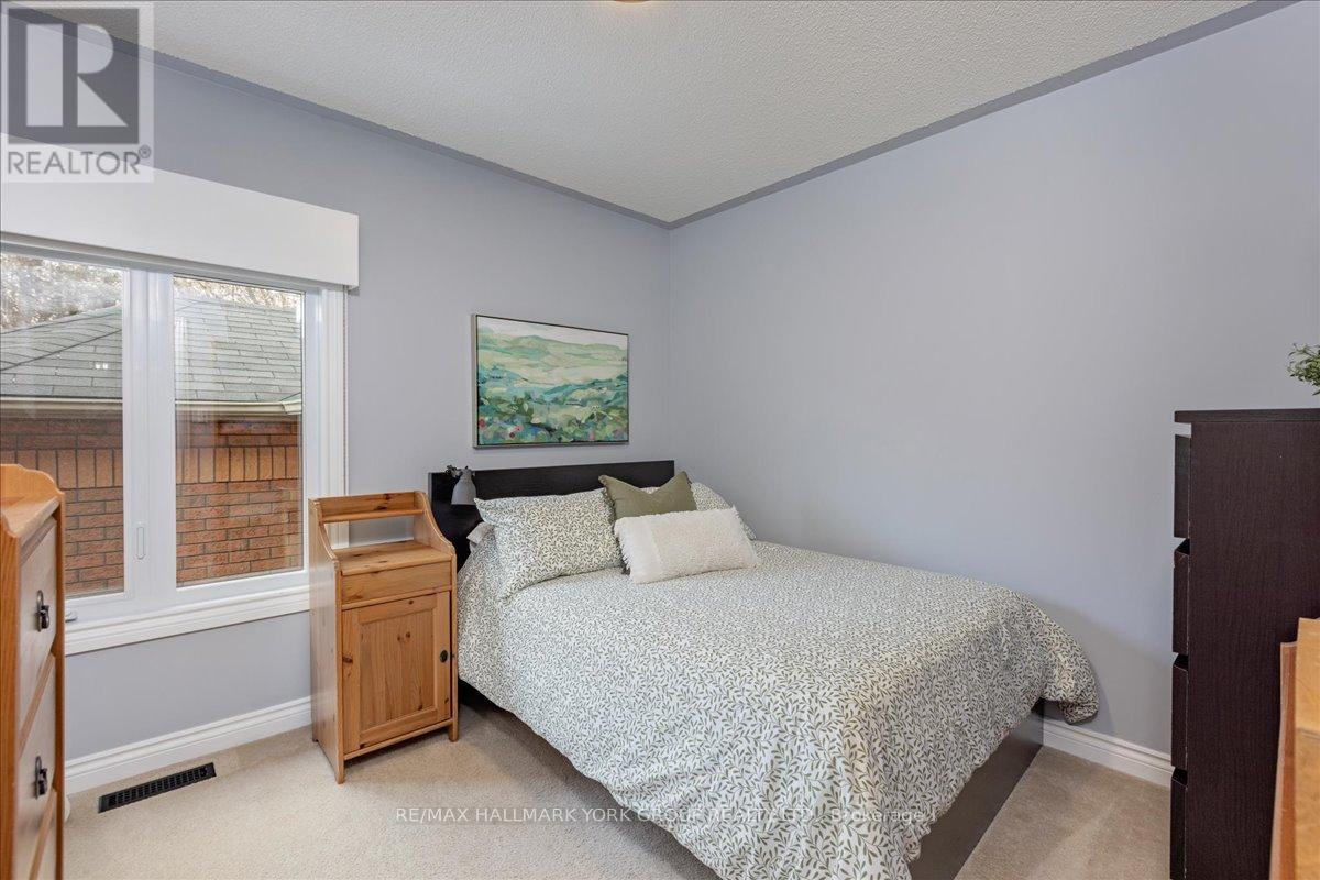 22 Margaret Place, Georgina, Ontario  L4P 3X2 - Photo 24 - N12924592