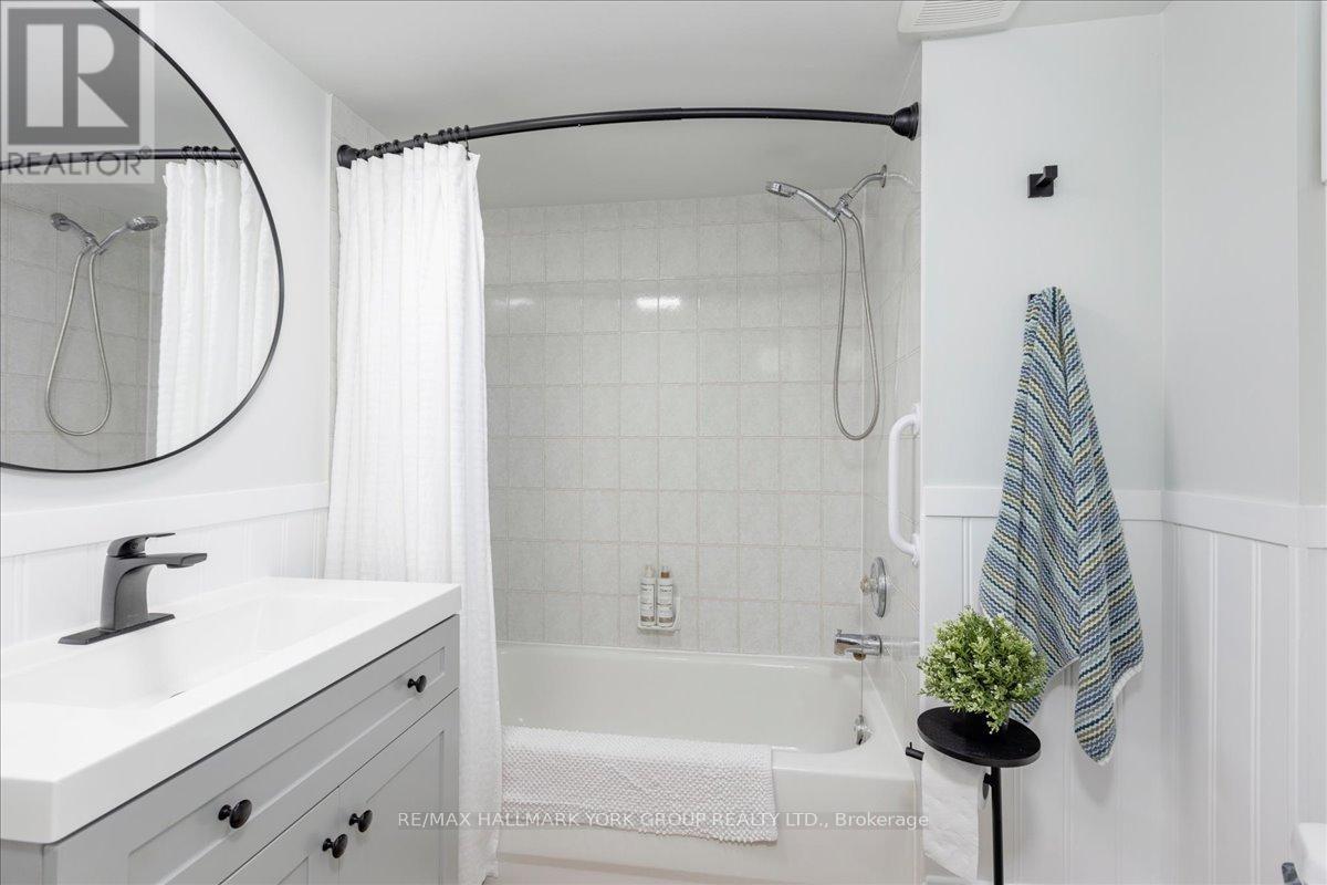 22 Margaret Place, Georgina, Ontario  L4P 3X2 - Photo 33 - N12924592