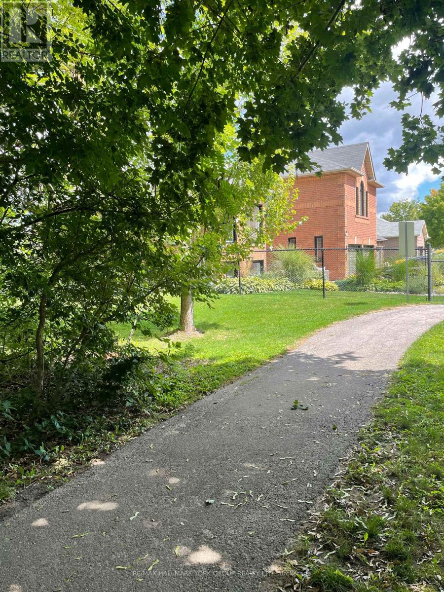 22 Margaret Place, Georgina, Ontario  L4P 3X2 - Photo 43 - N12924592