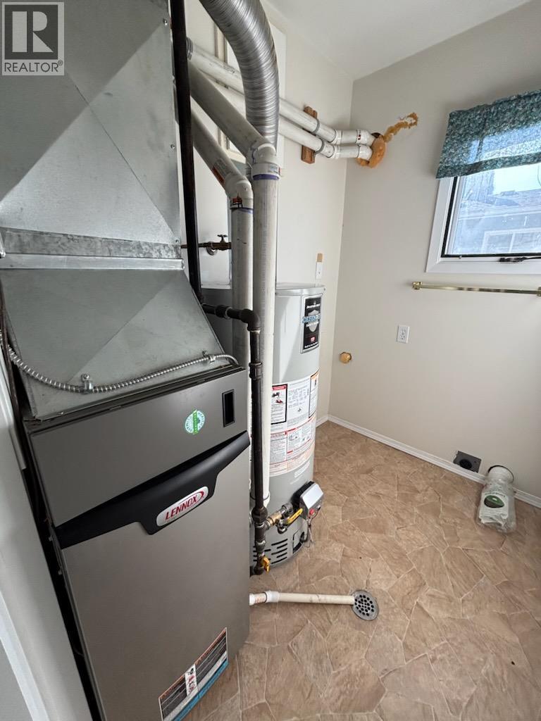 7529 11th Street, Grand Forks, British Columbia  V0H 1H0 - Photo 12 - 10380416