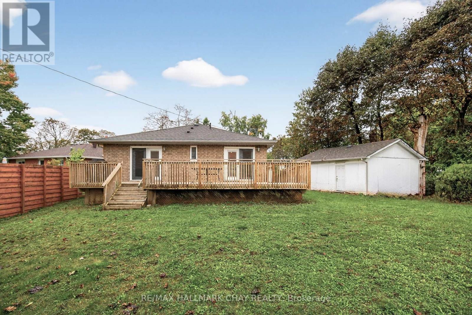 29 Oakley Park Square, Barrie (Wellington), Ontario  L4M 2K2 - Photo 32 - S12924452