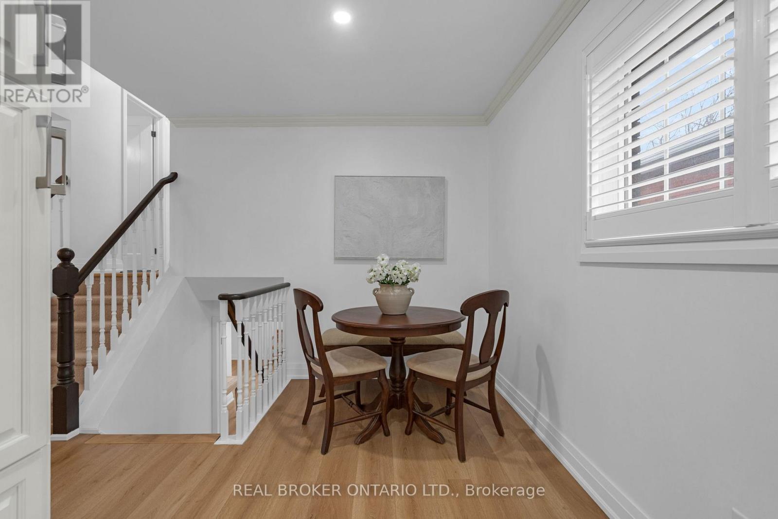 15 Buchanan Street, Barrie, Ontario  L4M 6B7 - Photo 11 - S12924506