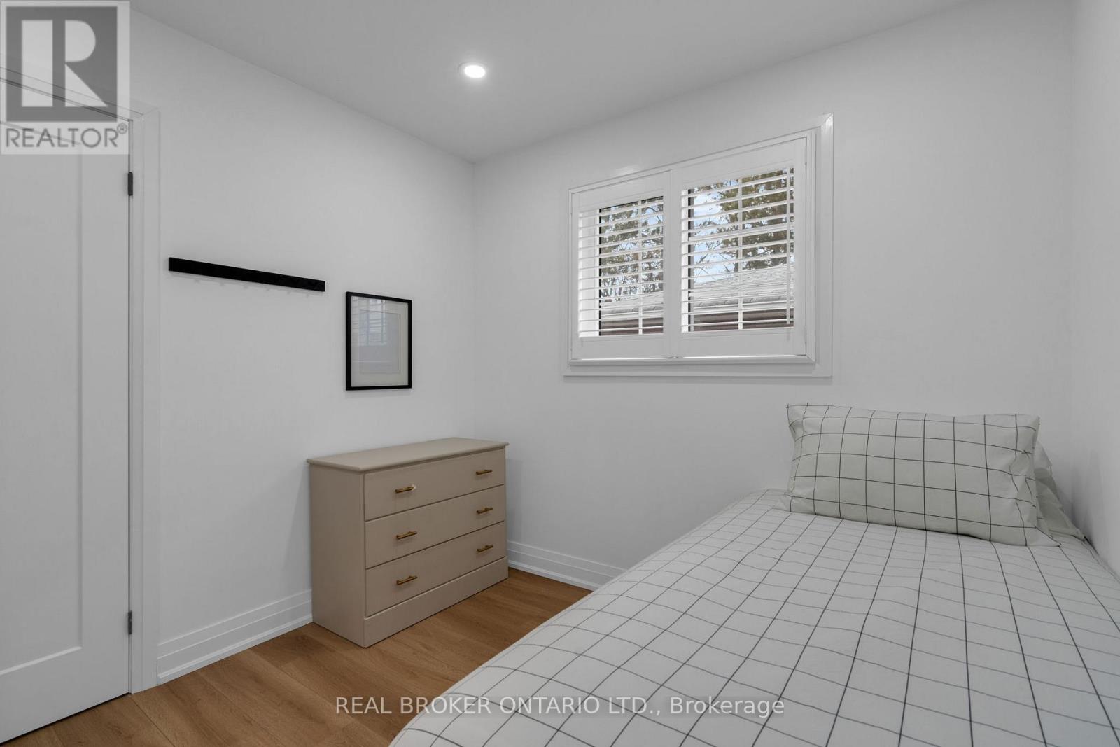 15 Buchanan Street, Barrie, Ontario  L4M 6B7 - Photo 24 - S12924506