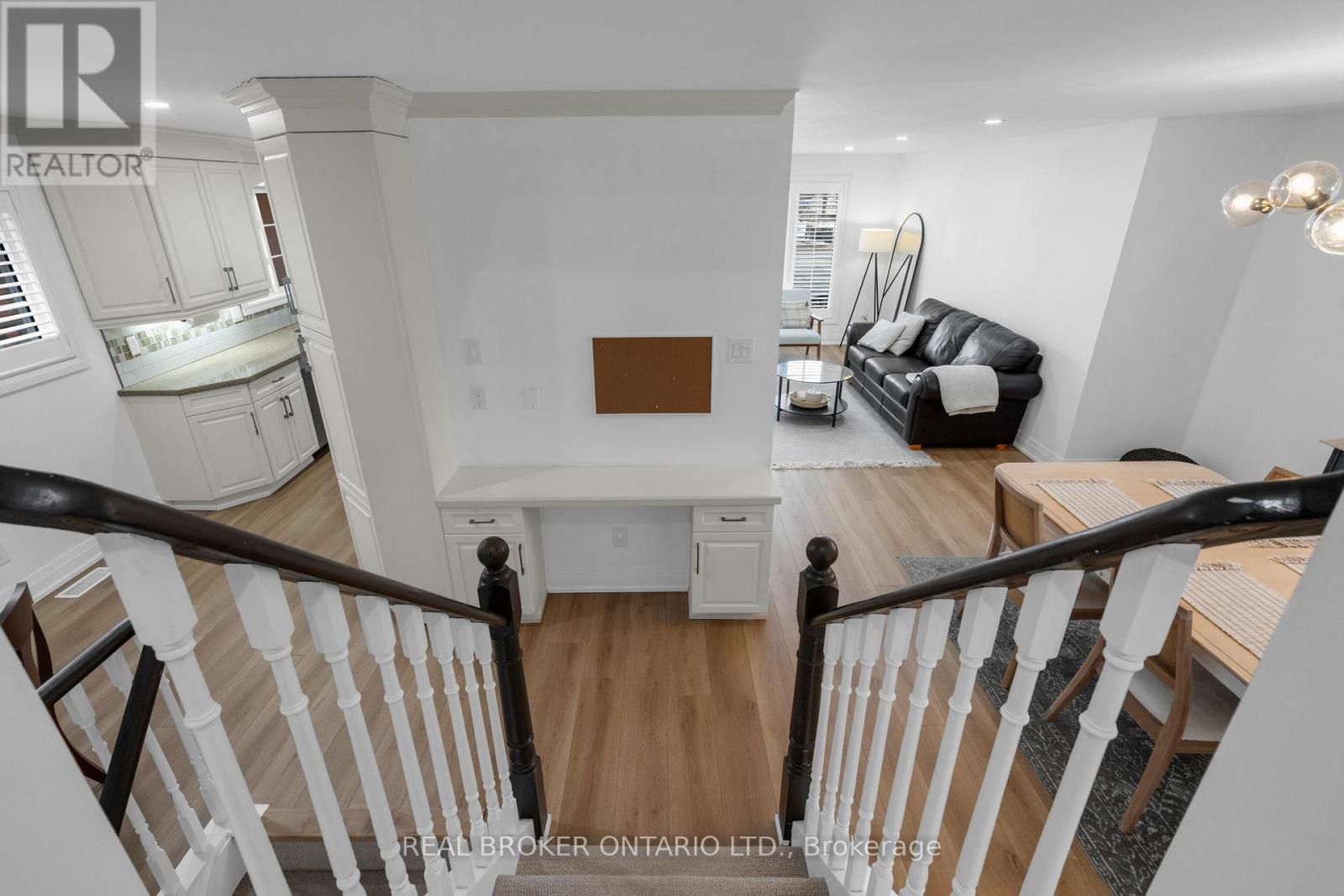 15 Buchanan Street, Barrie, Ontario  L4M 6B7 - Photo 26 - S12924506