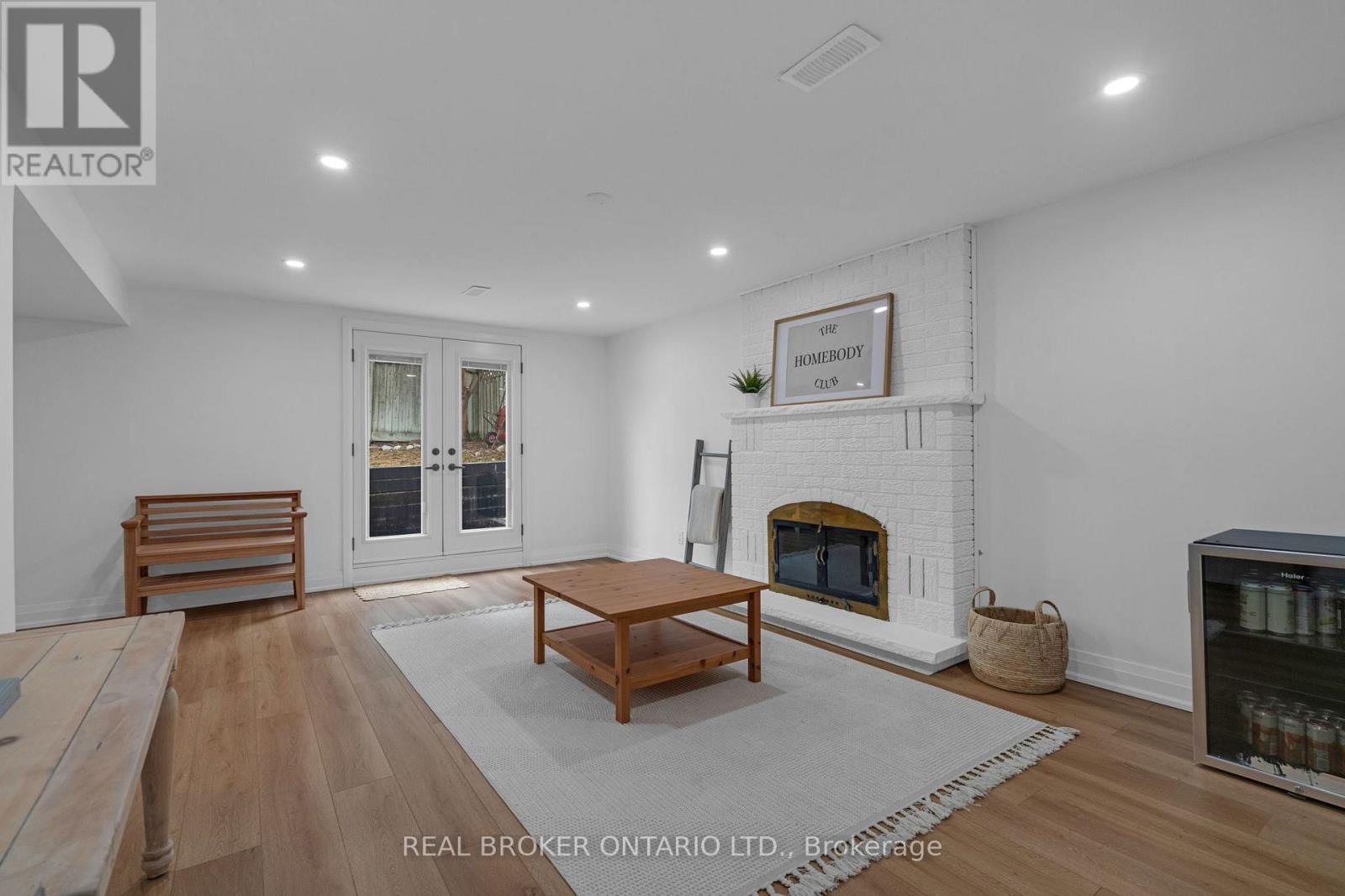 15 Buchanan Street, Barrie, Ontario  L4M 6B7 - Photo 28 - S12924506