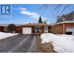 15 BUCHANAN STREET, Barrie, Ontario