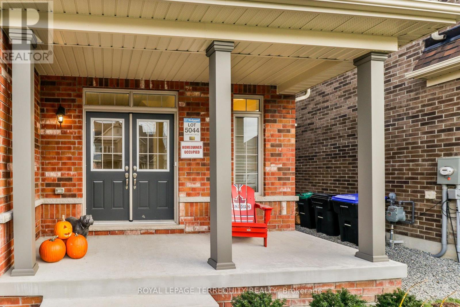 26 Sanford Circle, Springwater, Ontario  L9X 2A8 - Photo 3 - S12924562