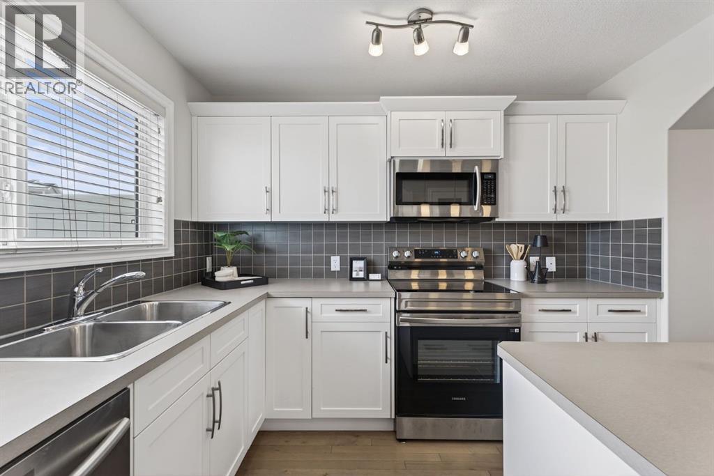 62 Mackenzie Way, Carstairs, Alberta  T0M 0N0 - Photo 20 - A2289385