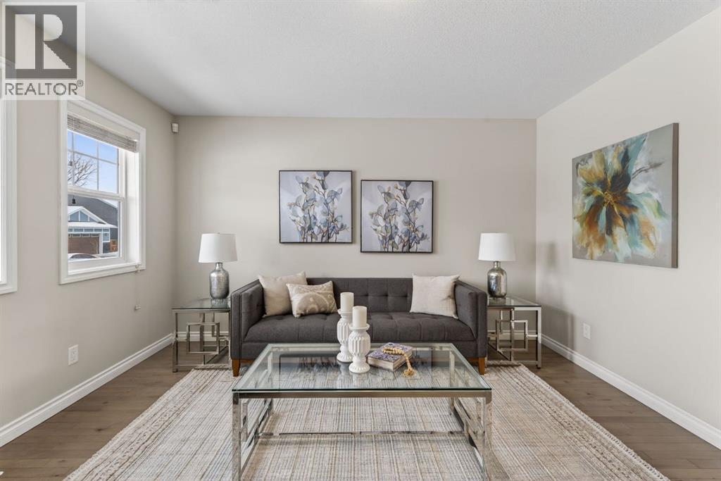 62 Mackenzie Way, Carstairs, Alberta  T0M 0N0 - Photo 8 - A2289385