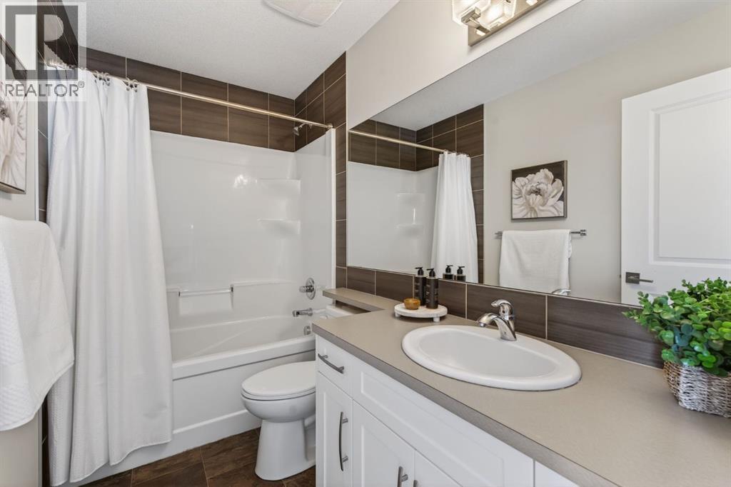 62 Mackenzie Way, Carstairs, Alberta  T0M 0N0 - Photo 28 - A2289385