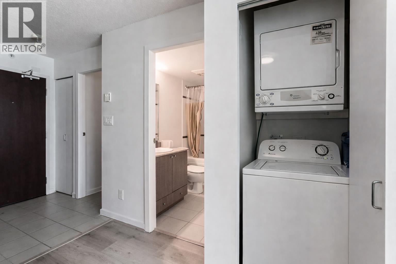 1906 610 Granville Street, Vancouver, British Columbia  V6C 3T3 - Photo 4 - R3103675