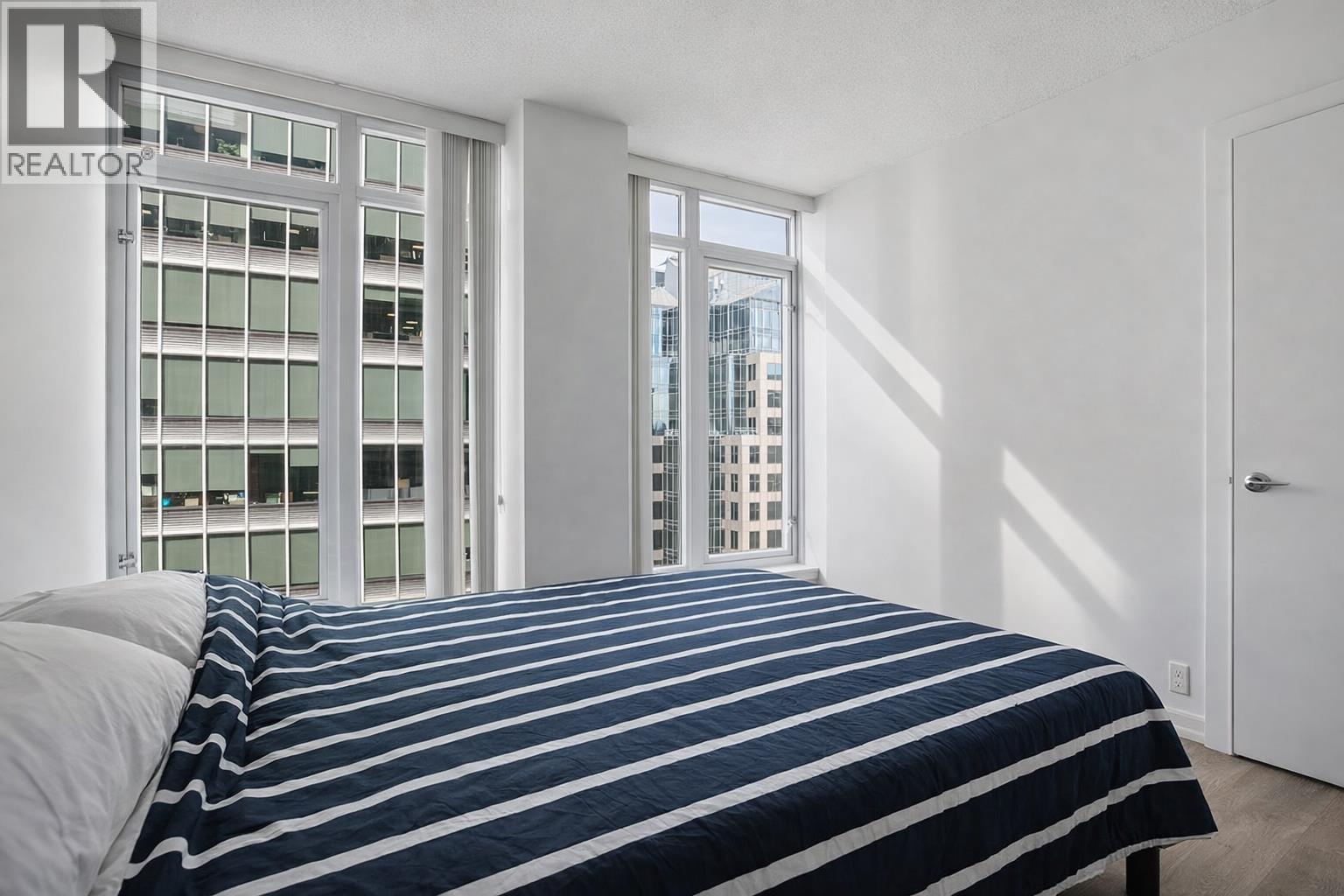 1906 610 Granville Street, Vancouver, British Columbia  V6C 3T3 - Photo 9 - R3103675