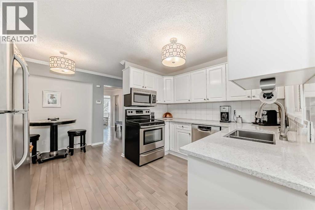 406, 3130 66 Avenue Sw, Calgary, Alberta  T3E 5K8 - Photo 4 - A2292811