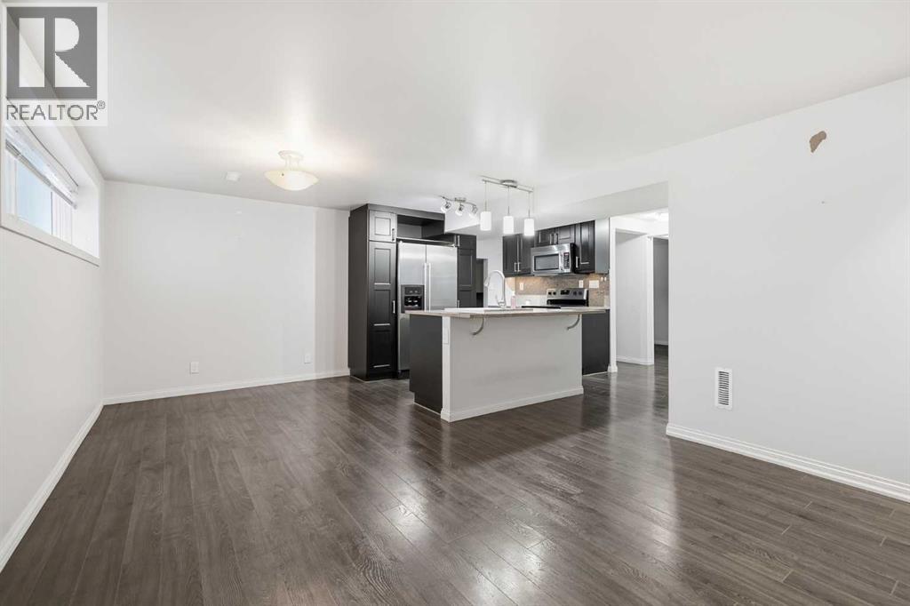 95 Summerwood Road, Airdrie, Alberta  T4B 1X1 - Photo 16 - A2294650