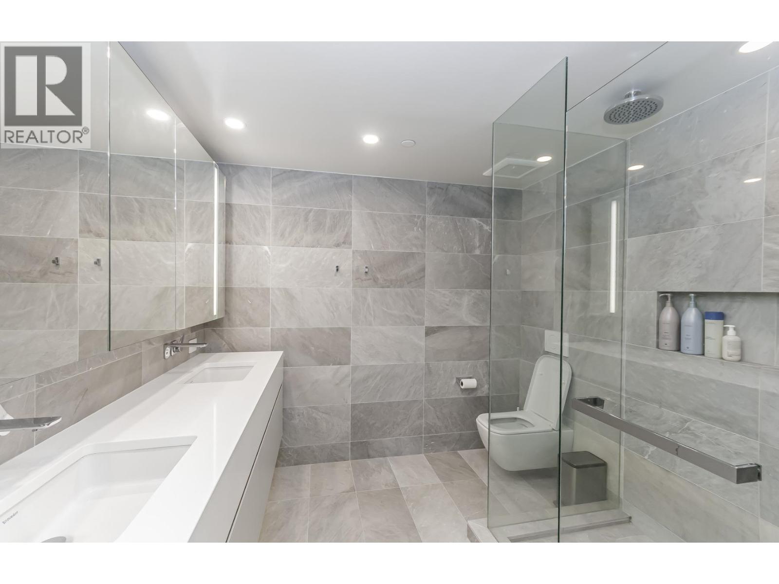 606 889 Pacific Street, Vancouver, British Columbia  V6Z 1C3 - Photo 7 - R3103709