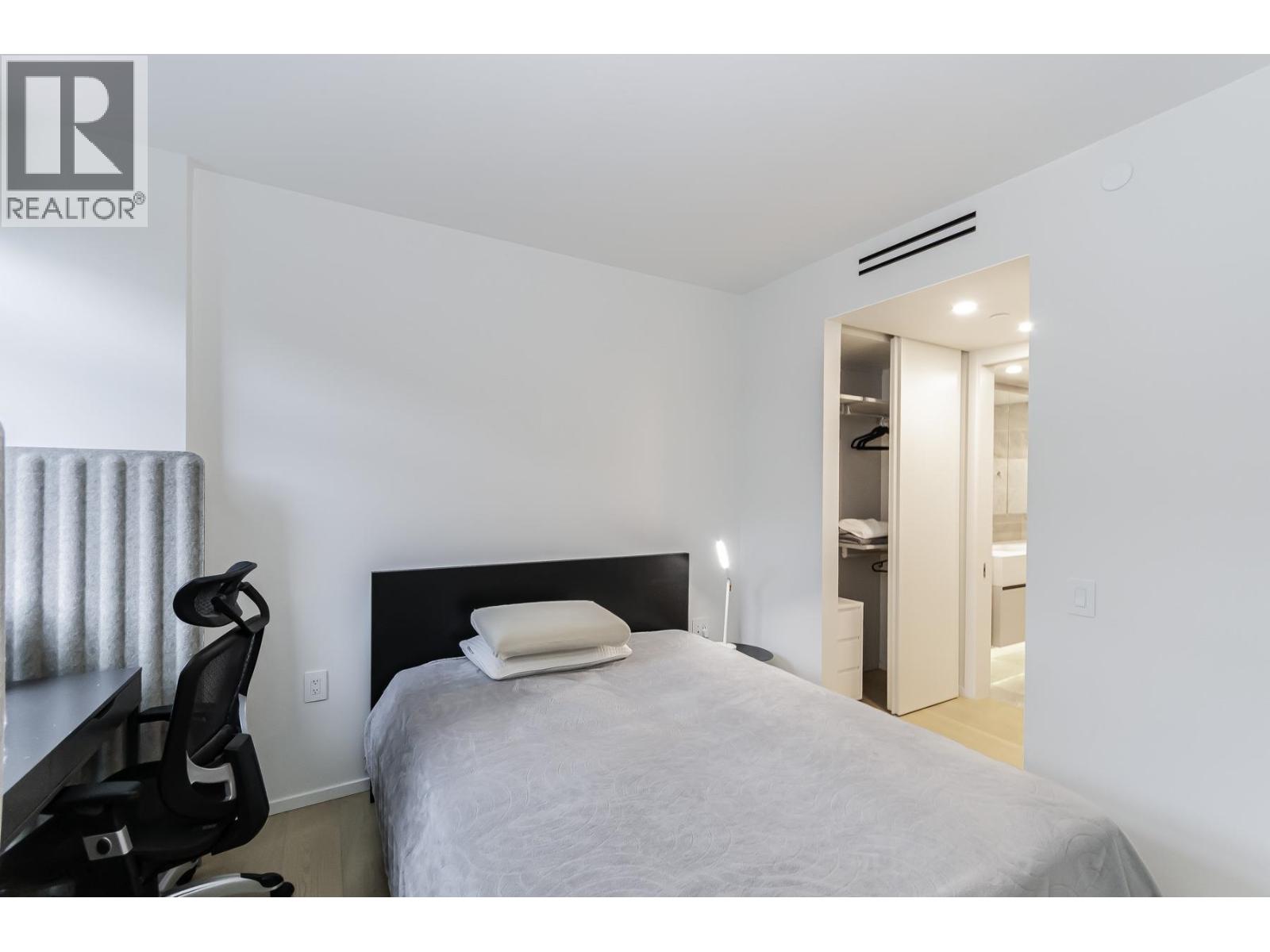 606 889 Pacific Street, Vancouver, British Columbia  V6Z 1C3 - Photo 4 - R3103709