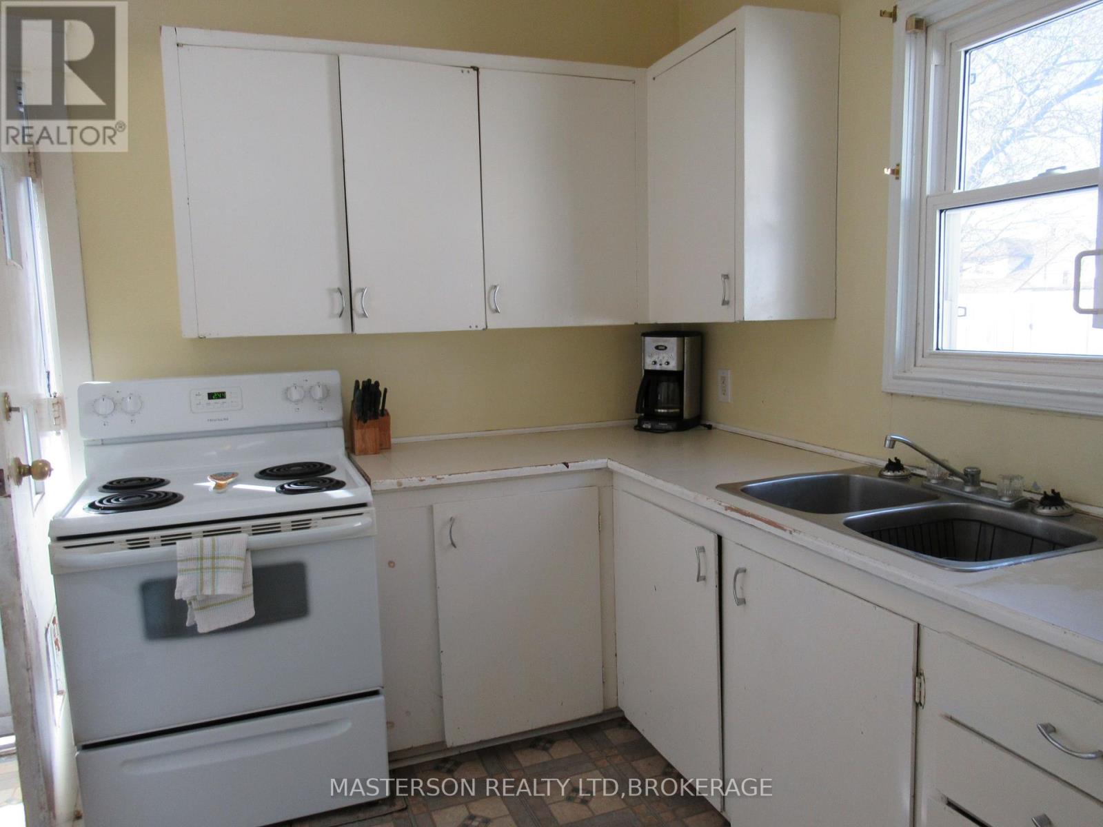 5000 Morrison Street, Niagara Falls, Ontario  L2E 2C6 - Photo 7 - X12924568