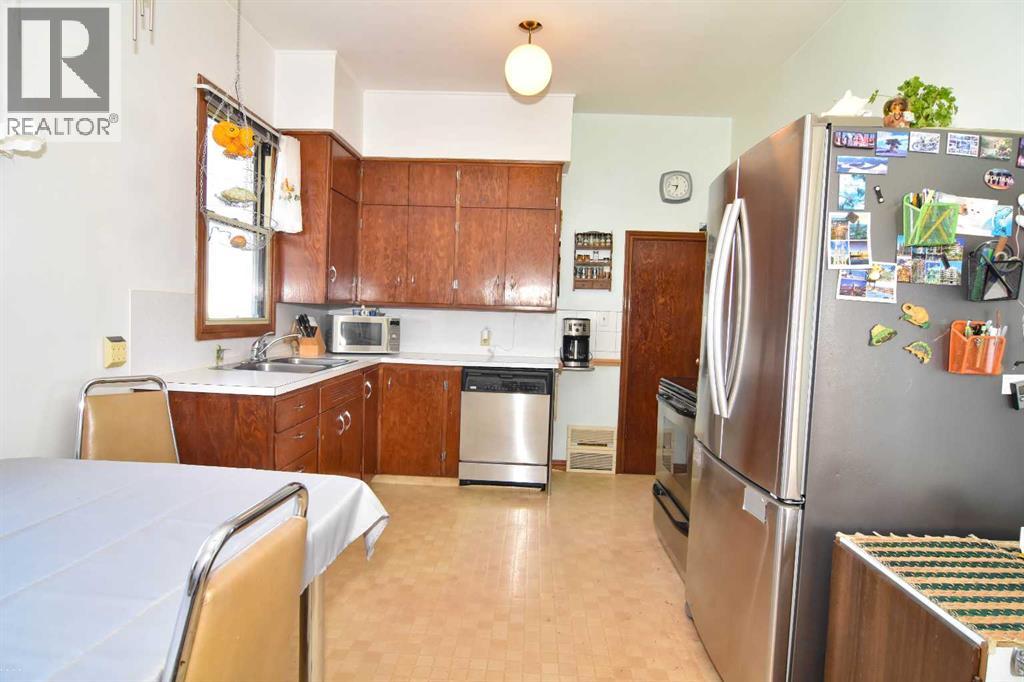 253215 Range Road 280, Delacour, Alberta  T0M 0T0 - Photo 9 - A2296247