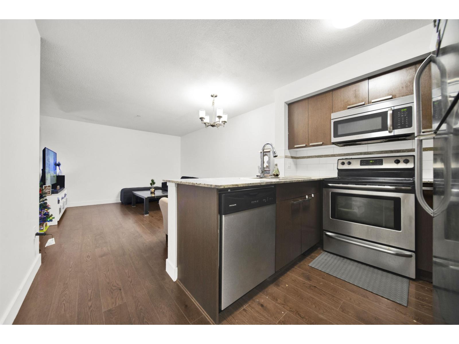 305 13883 Laurel Drive, Surrey, British Columbia  V2R 0W1 - Photo 9 - R3103373