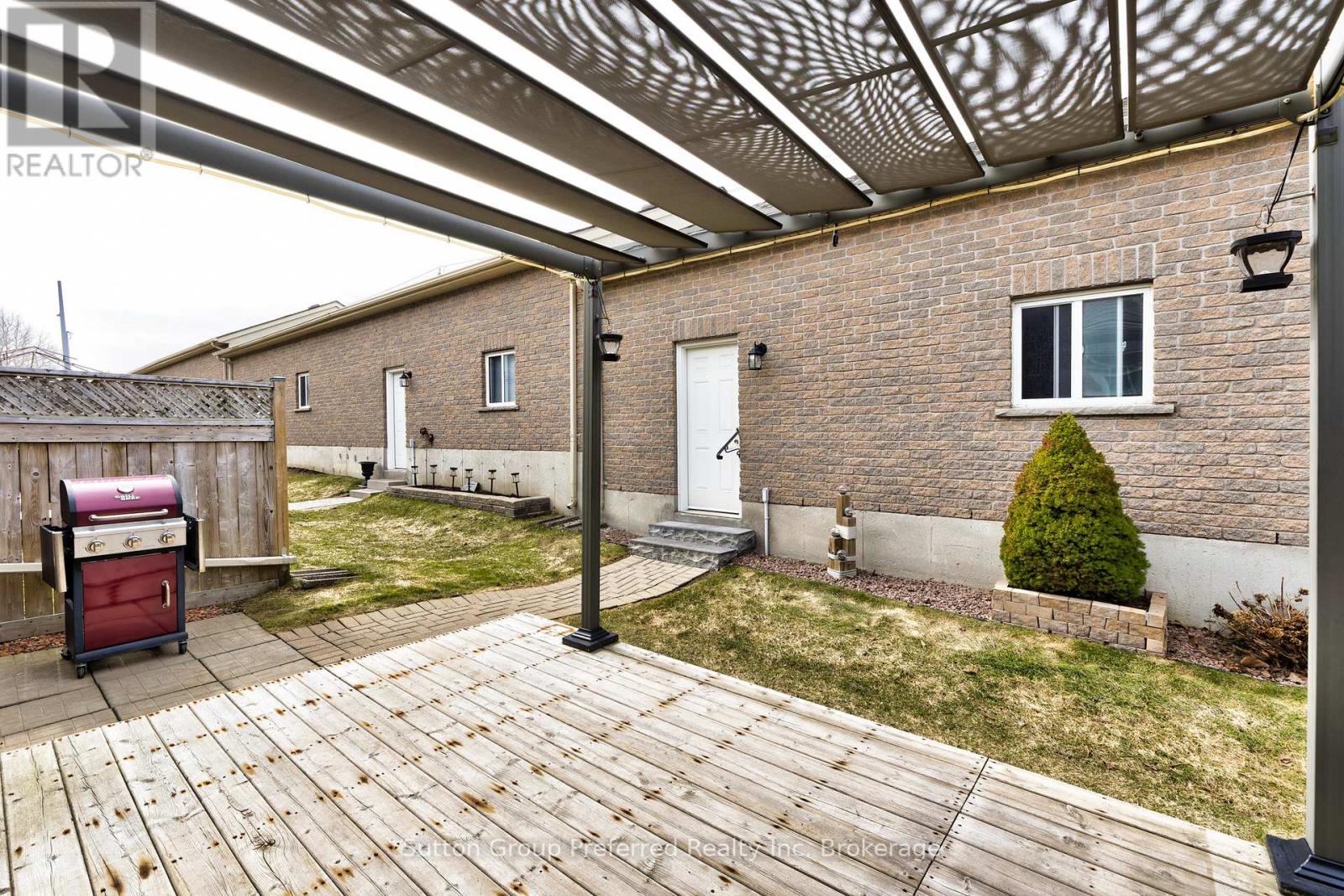 661 Southwood Way, Woodstock, Ontario  N4S 9A6 - Photo 34 - X12826116