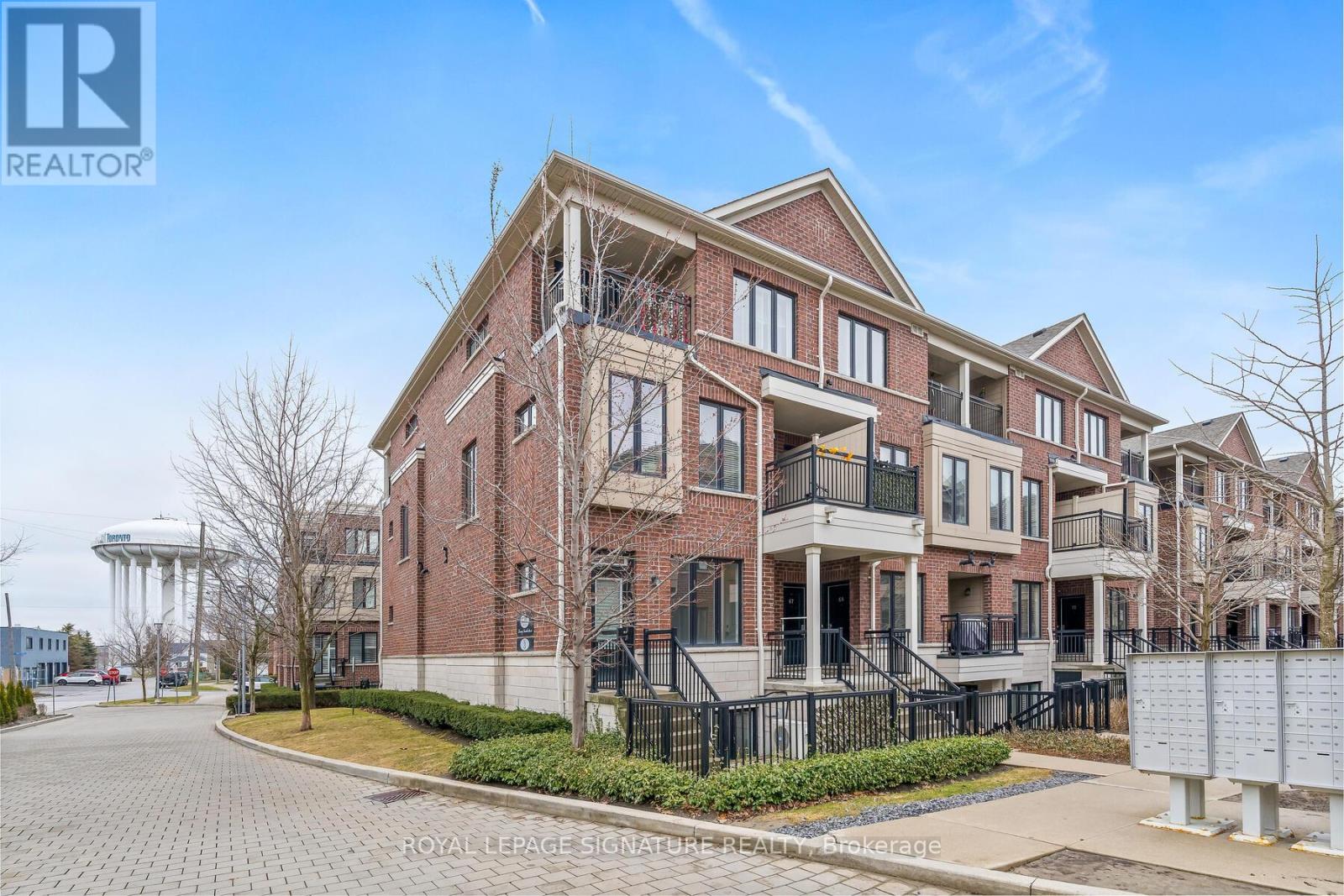 65 - 130 TWENTY FOURTH STREET, Toronto, Ontario