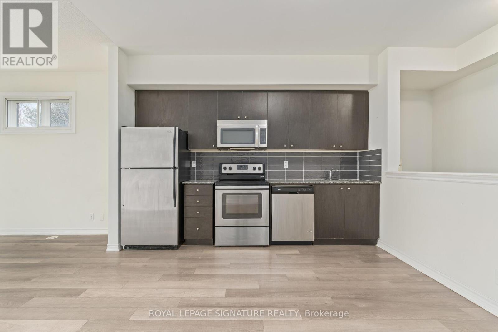 65 - 130 Twenty Fourth Street, Toronto, Ontario  M8V 3N7 - Photo 12 - W12924430