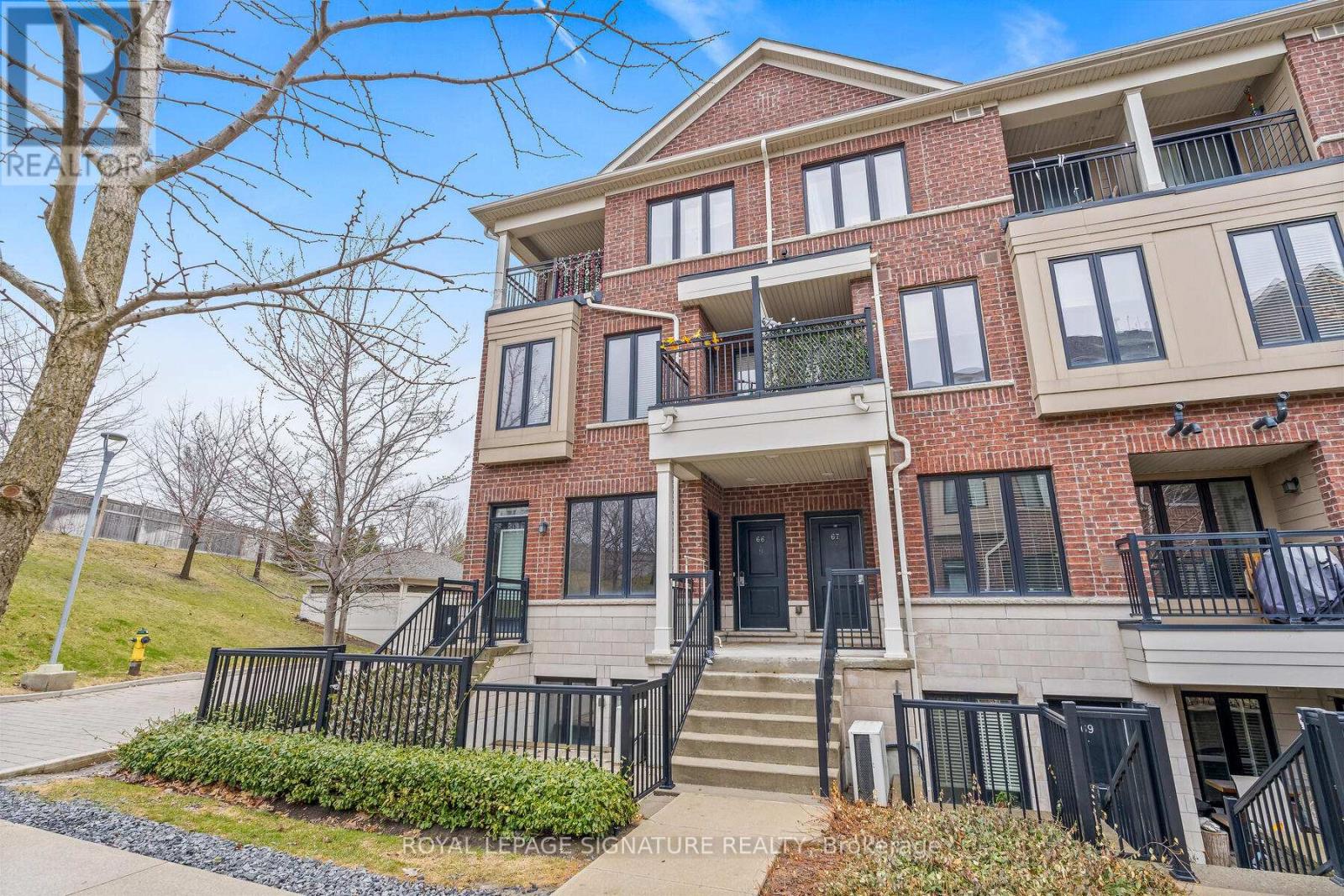 65 - 130 Twenty Fourth Street, Toronto, Ontario  M8V 3N7 - Photo 2 - W12924430