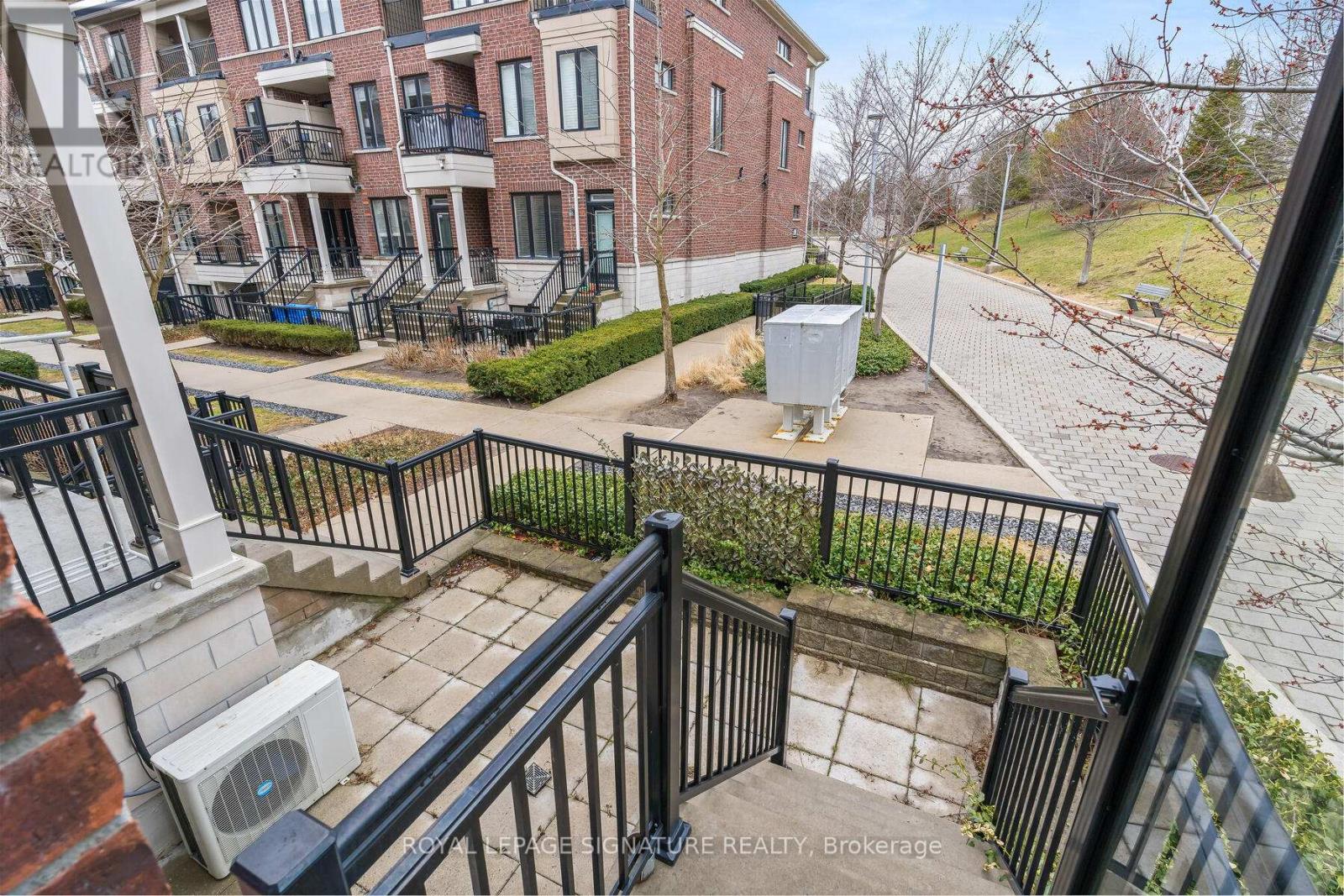 65 - 130 Twenty Fourth Street, Toronto, Ontario  M8V 3N7 - Photo 29 - W12924430