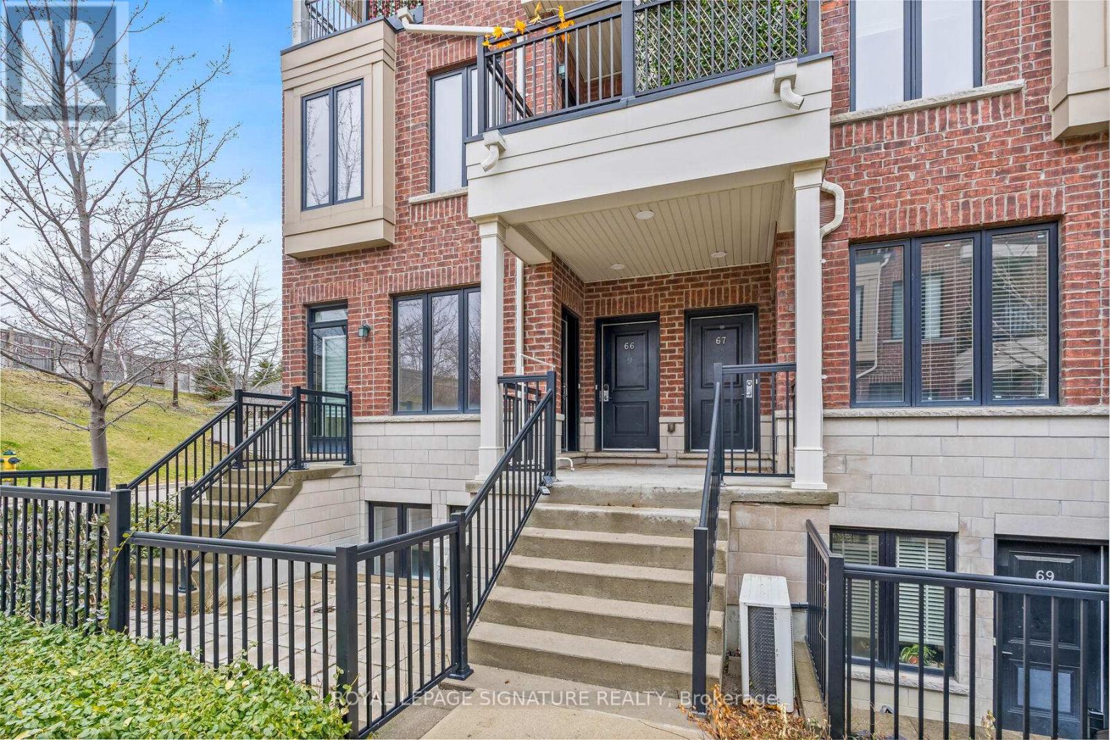 65 - 130 Twenty Fourth Street, Toronto, Ontario  M8V 3N7 - Photo 3 - W12924430