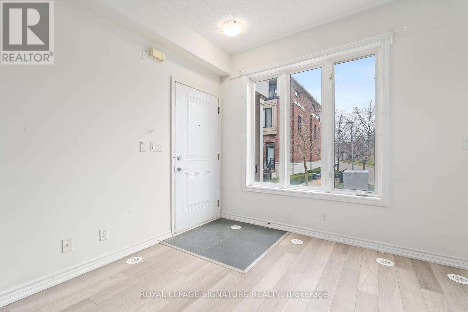 65 - 130 Twenty Fourth Street, Toronto, Ontario  M8V 3N7 - Photo 5 - W12924430