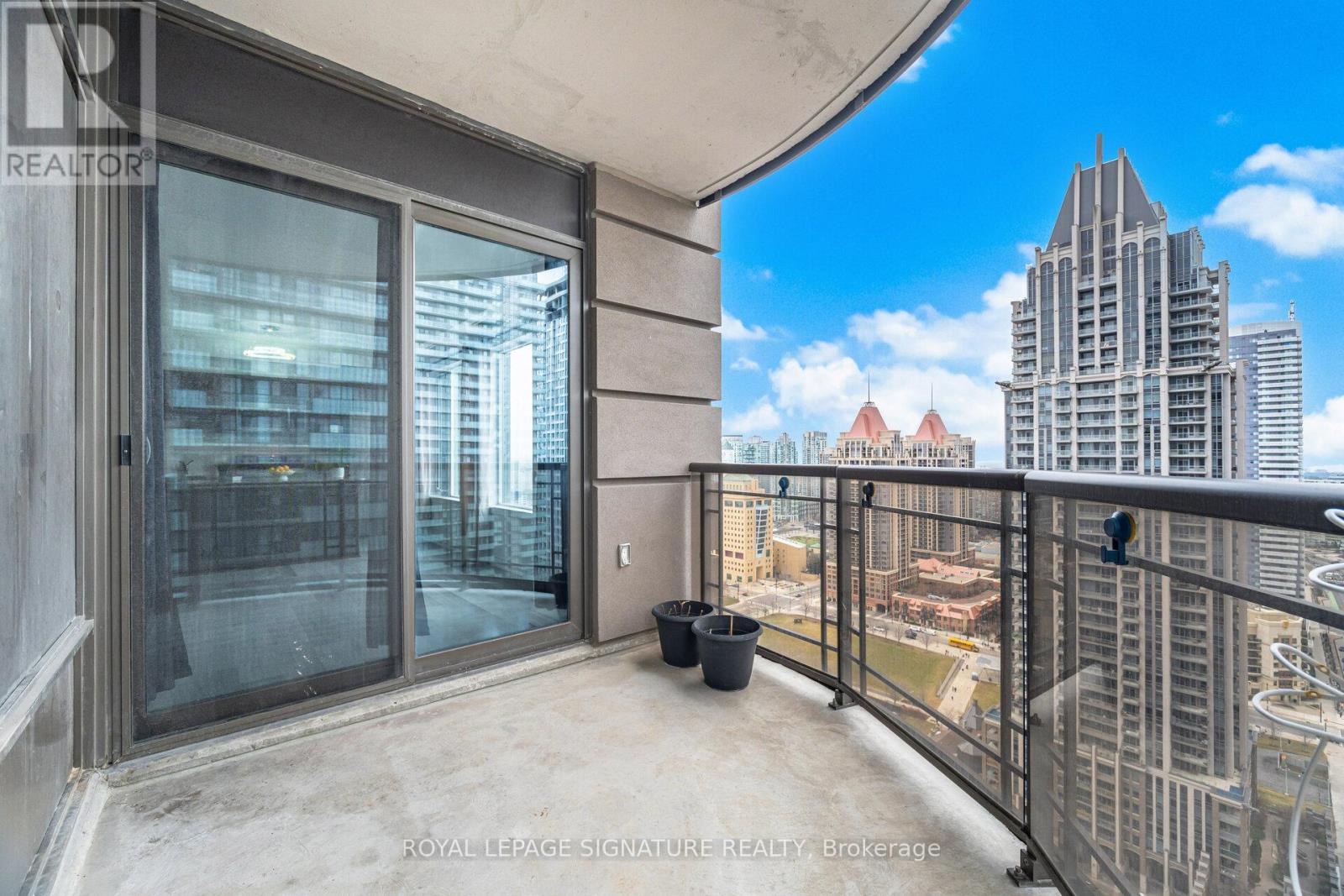 2608 - 385 Prince Of Wales Drive, Mississauga, Ontario  L5B 0C6 - Photo 30 - W12924444