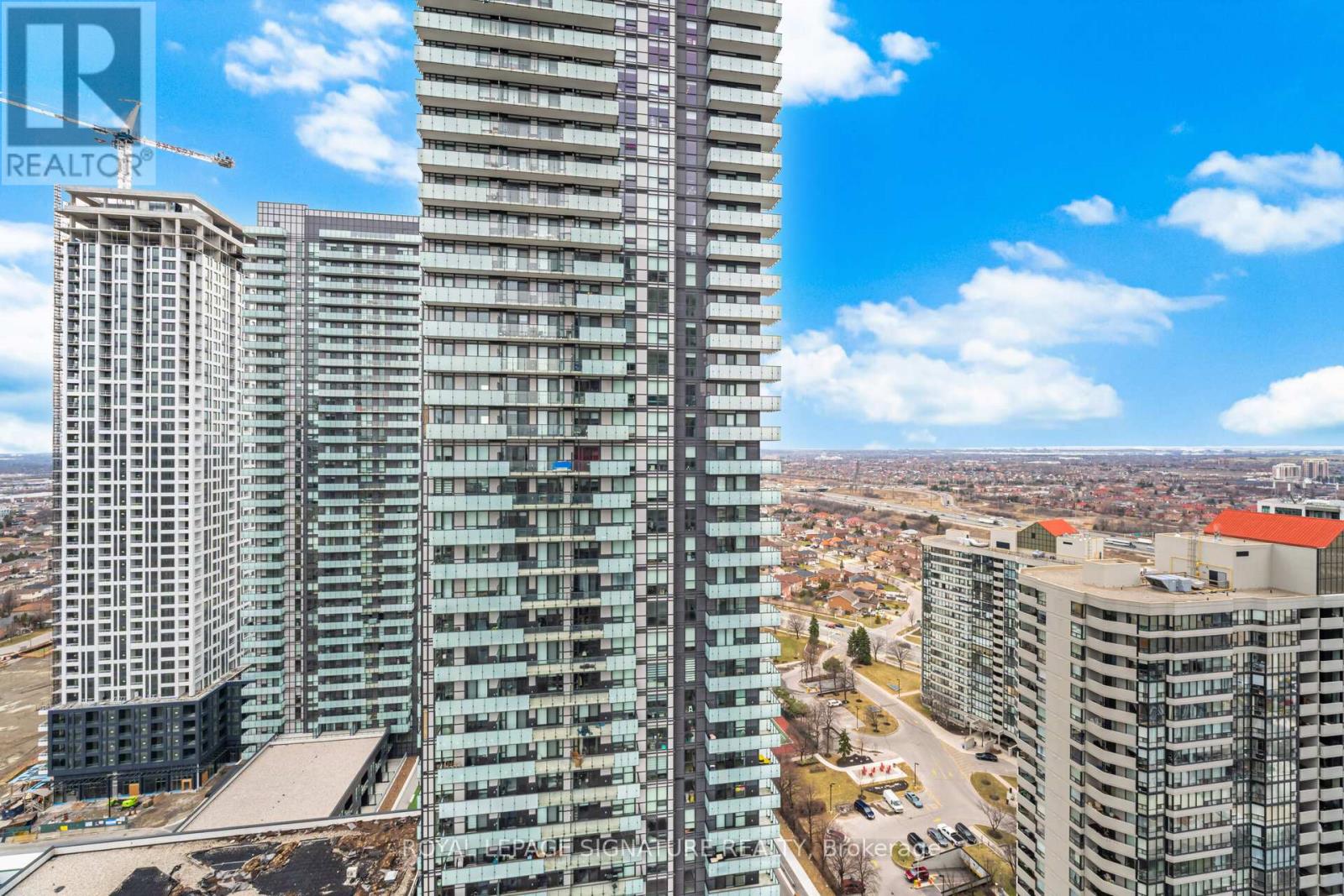 2608 - 385 Prince Of Wales Drive, Mississauga, Ontario  L5B 0C6 - Photo 33 - W12924444