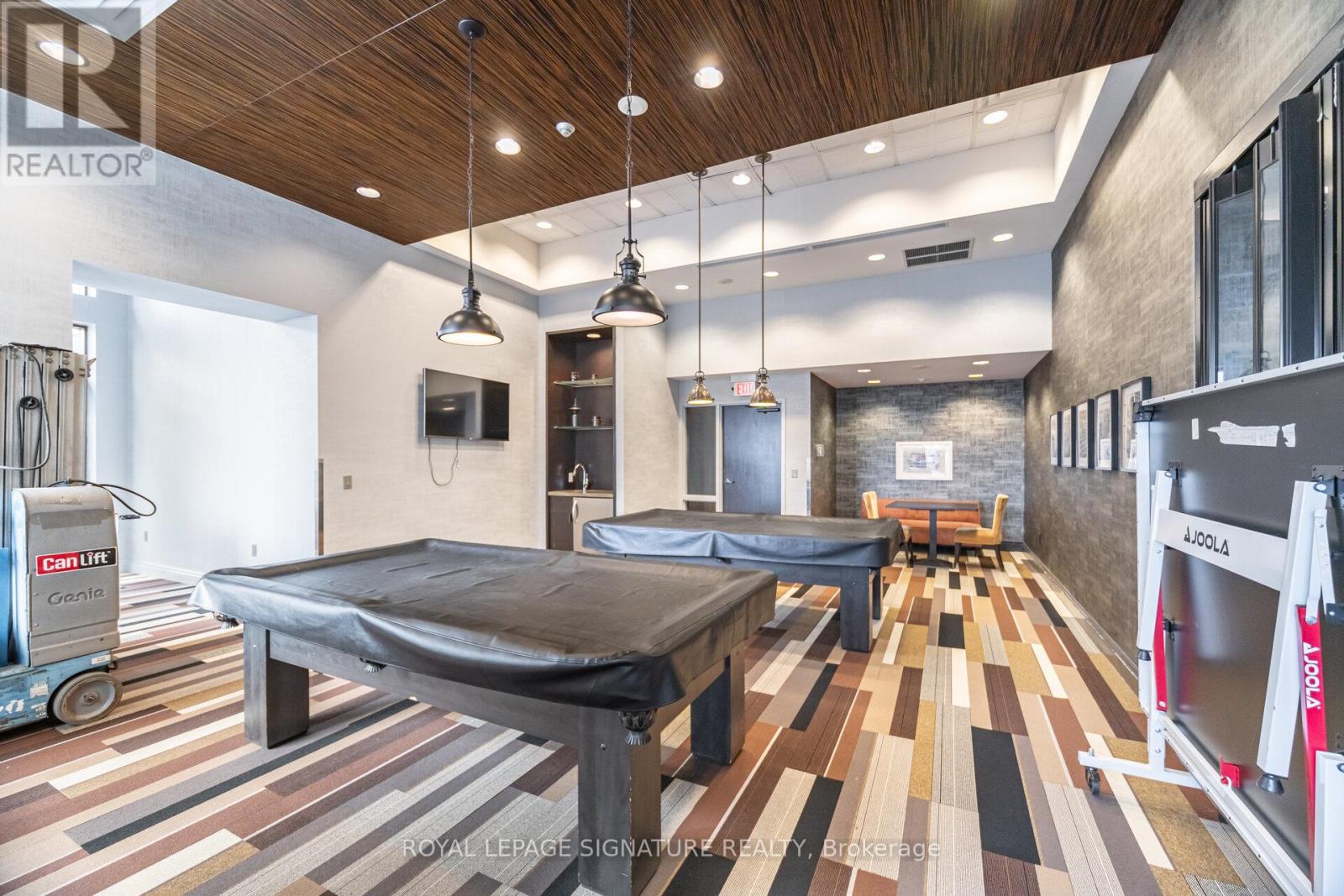 2608 - 385 Prince Of Wales Drive, Mississauga, Ontario  L5B 0C6 - Photo 34 - W12924444