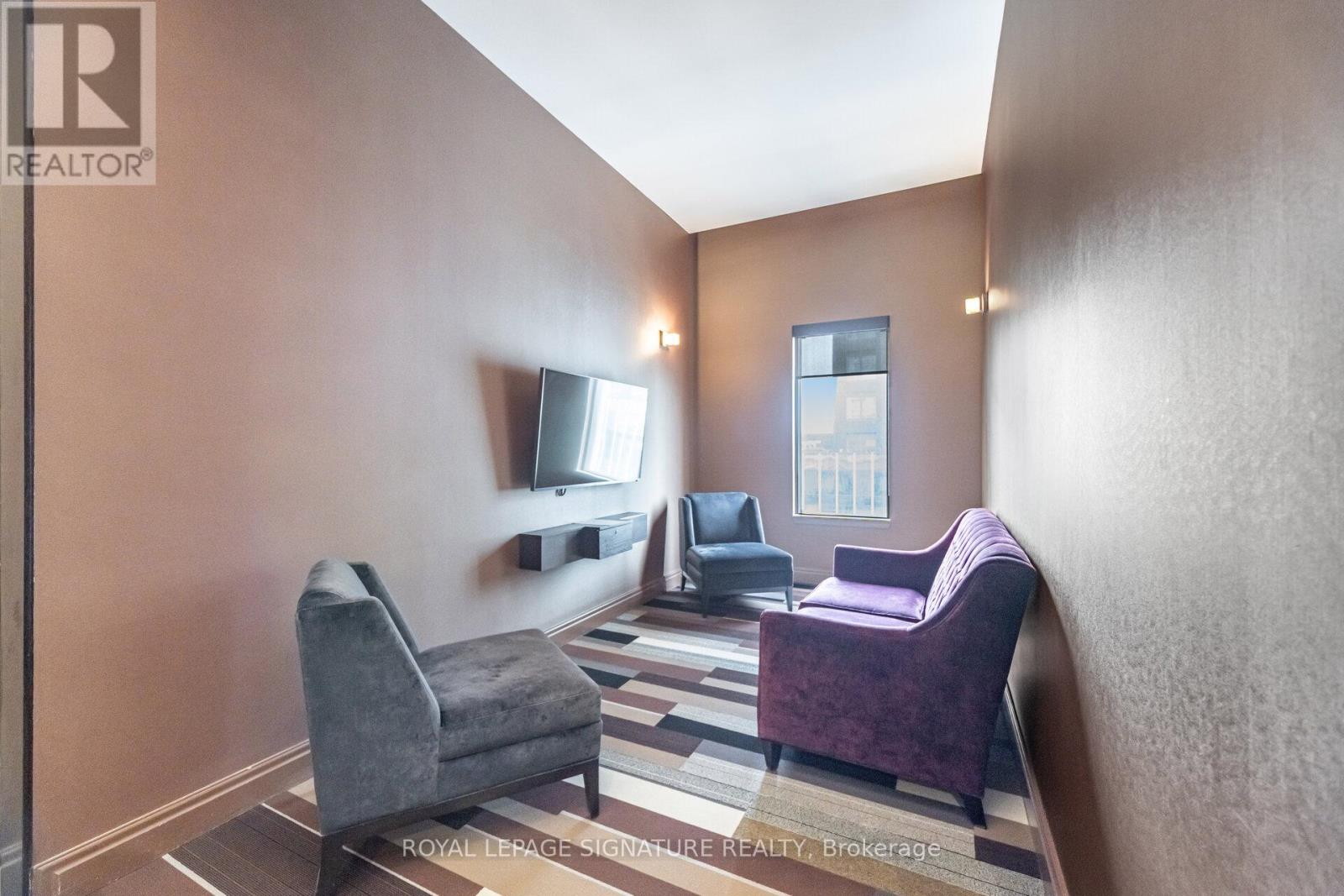 2608 - 385 Prince Of Wales Drive, Mississauga, Ontario  L5B 0C6 - Photo 42 - W12924444