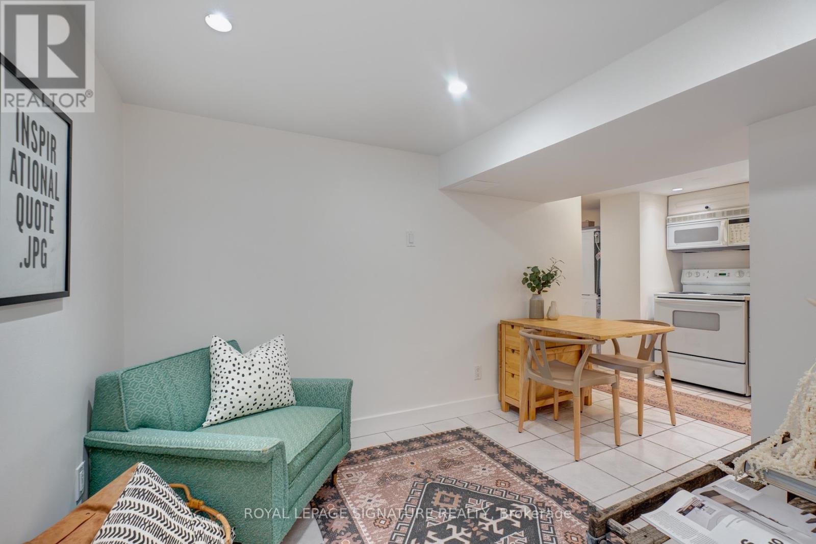 Lower - 512 Runnymede Road, Toronto, Ontario  M6S 2Z7 - Photo 12 - W12924462