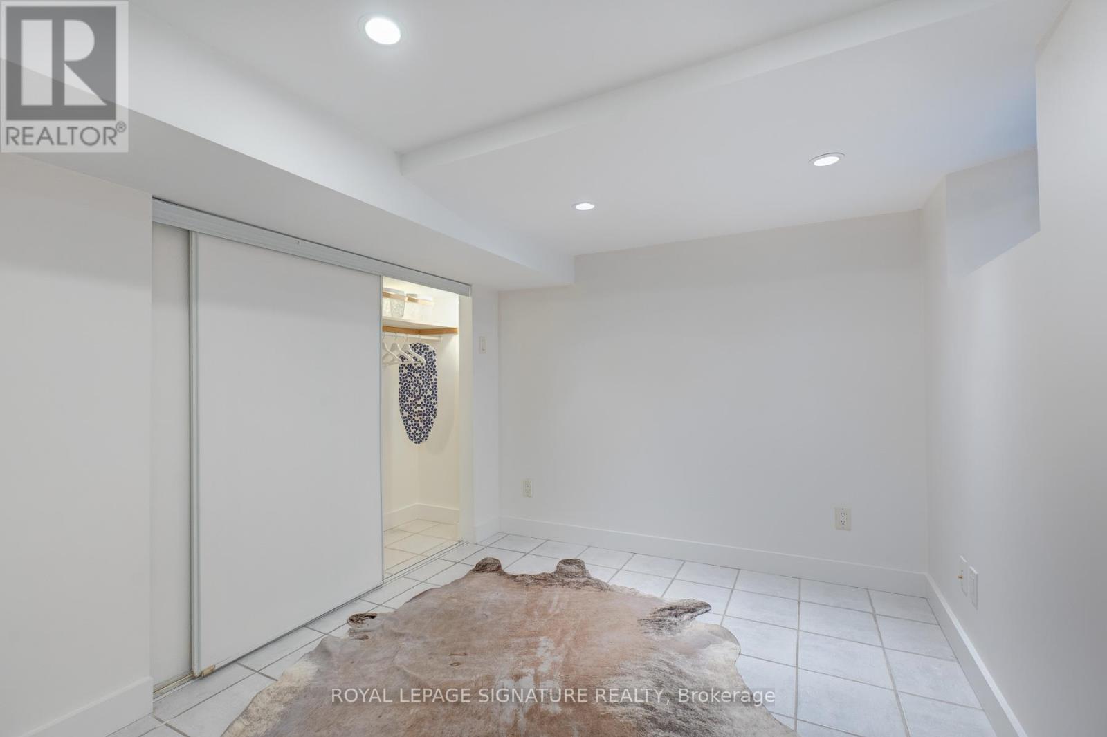 Lower - 512 Runnymede Road, Toronto, Ontario  M6S 2Z7 - Photo 18 - W12924462