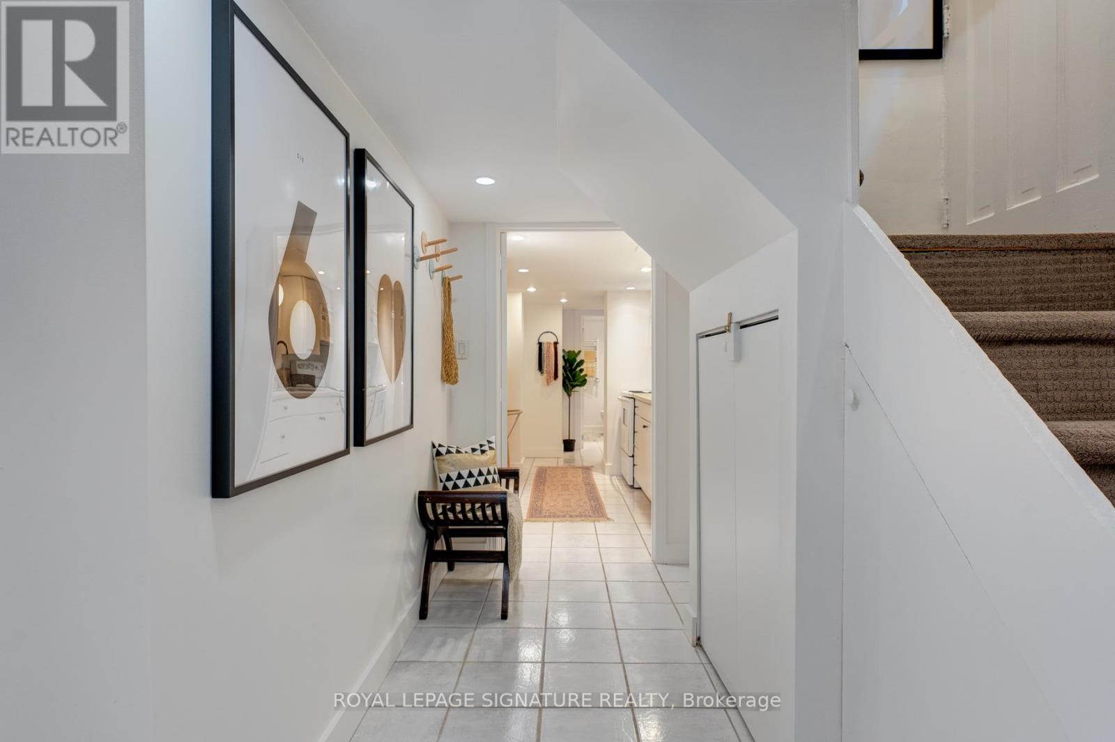 Lower - 512 Runnymede Road, Toronto, Ontario  M6S 2Z7 - Photo 4 - W12924462