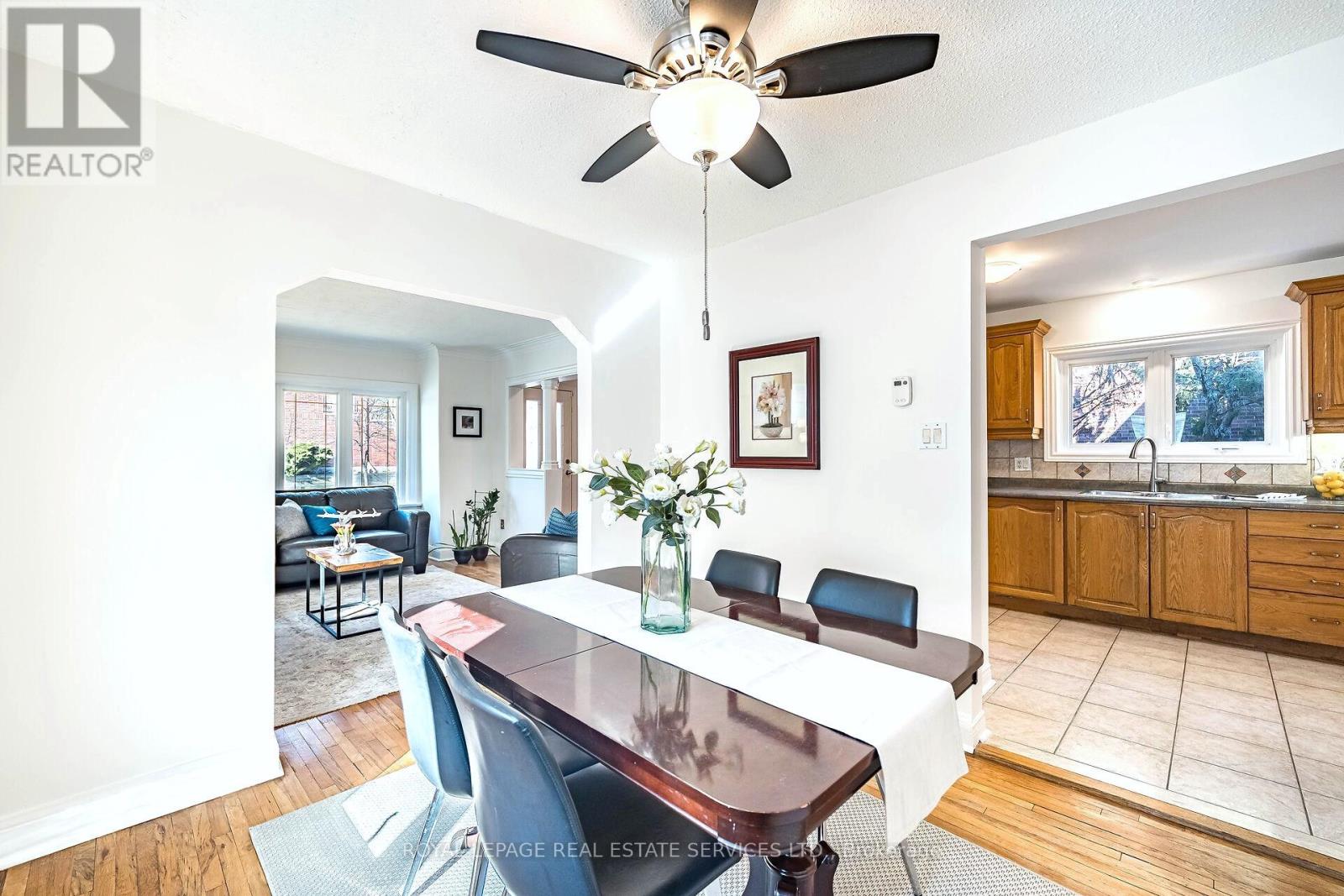 99 Twelfth Street, Toronto, Ontario  M8V 3G9 - Photo 10 - W12924514