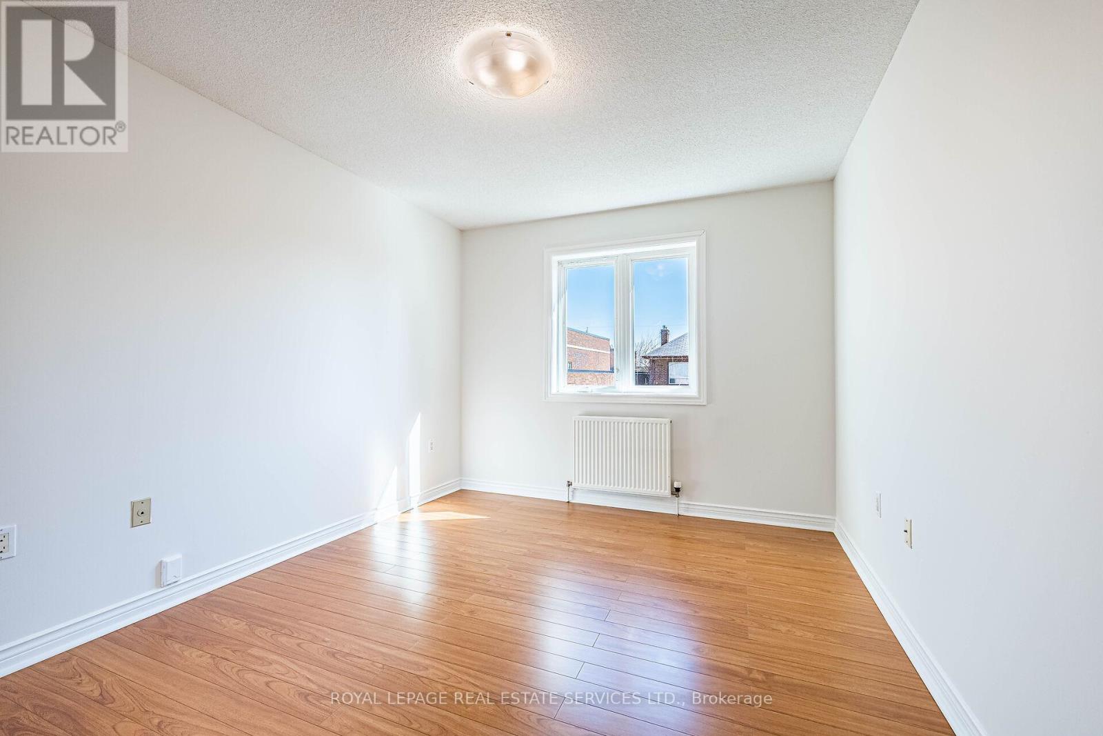 99 Twelfth Street, Toronto, Ontario  M8V 3G9 - Photo 32 - W12924514