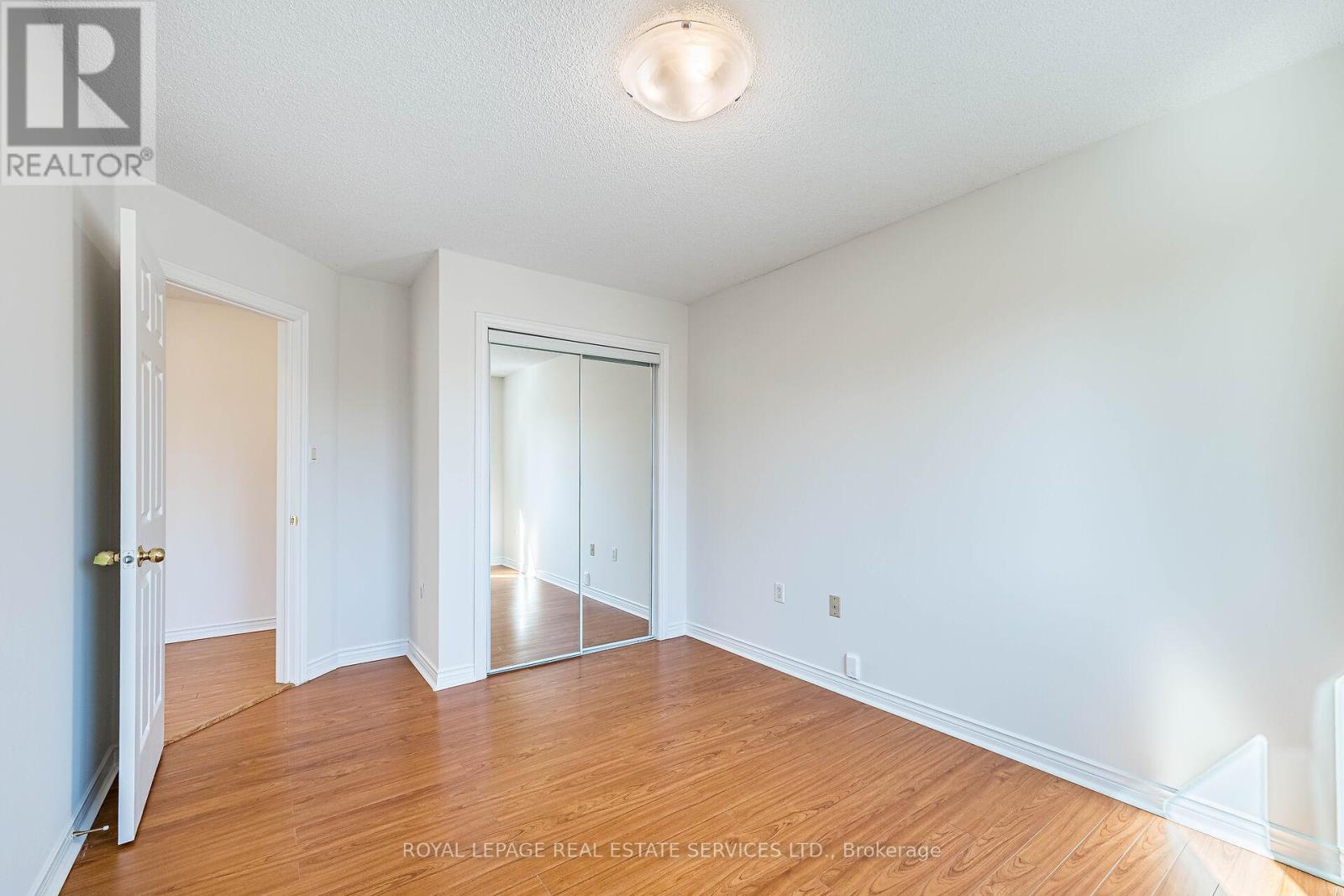 99 Twelfth Street, Toronto, Ontario  M8V 3G9 - Photo 33 - W12924514