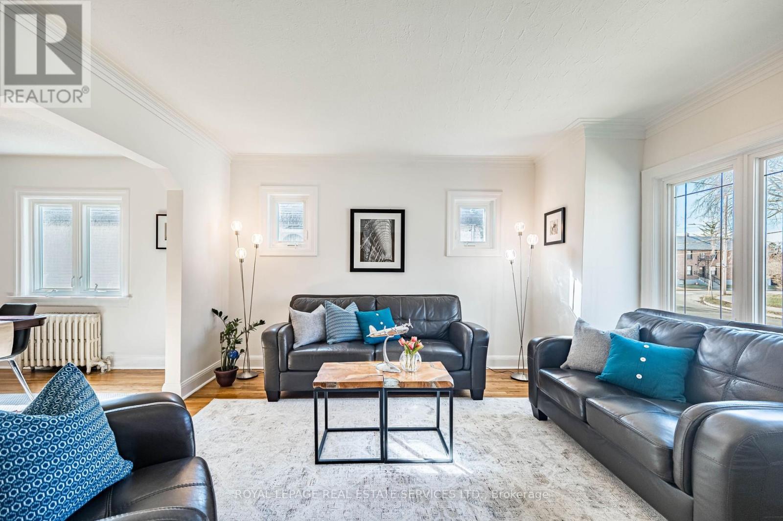 99 Twelfth Street, Toronto, Ontario  M8V 3G9 - Photo 6 - W12924514